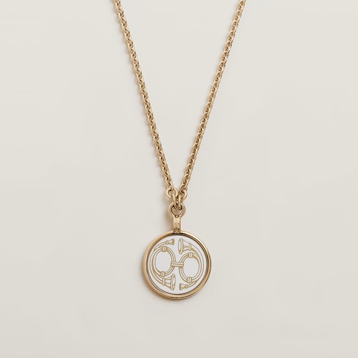 Orfèvre Jaune or Blanc Medaille Bijou Deux Cors Necklace, Small Model