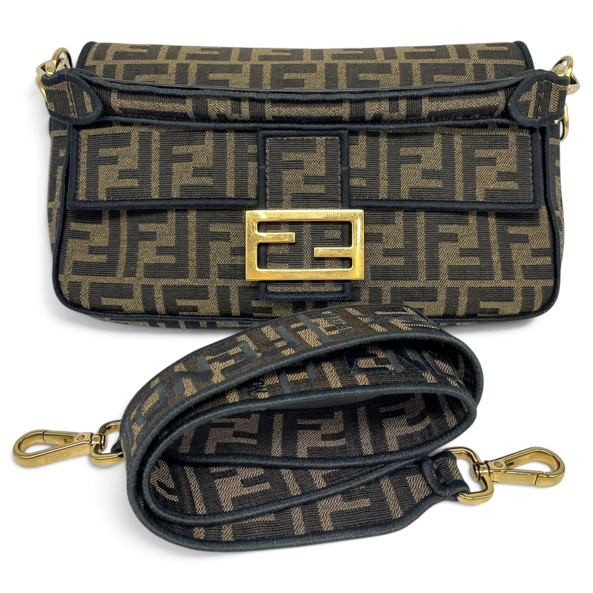 Baguette cloth handbag