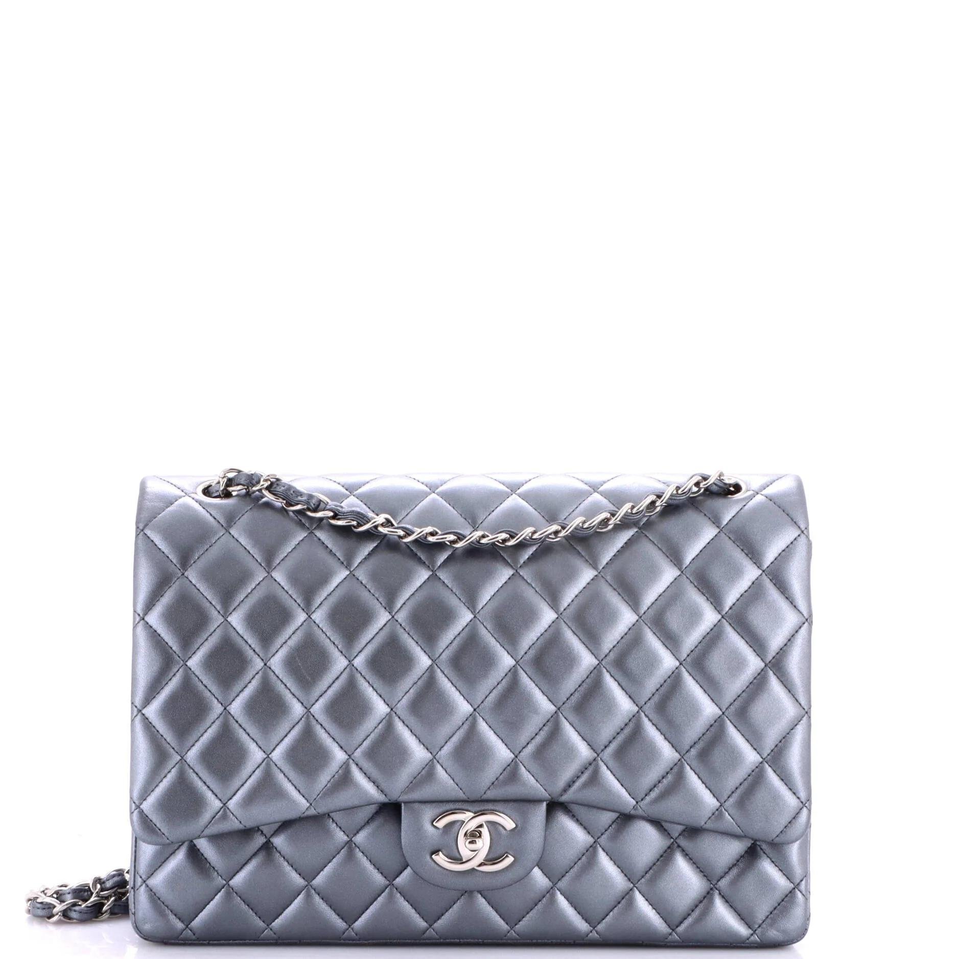 Timeless/Classique leather handbag
