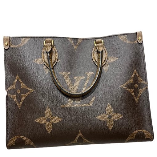 Onthego leather handbag