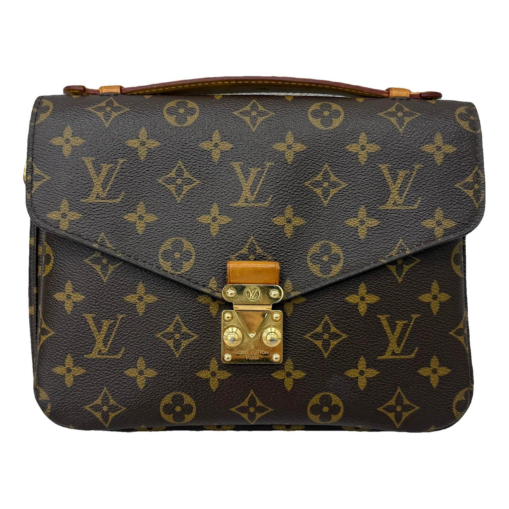 Metis leather handbag