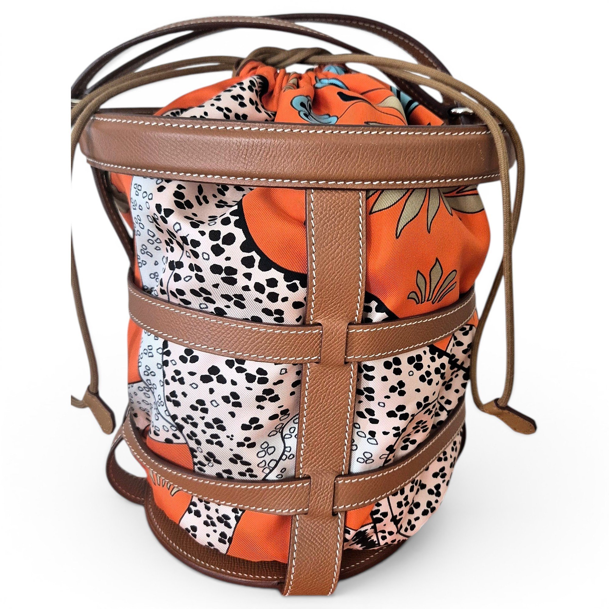 Musardine leather handbag