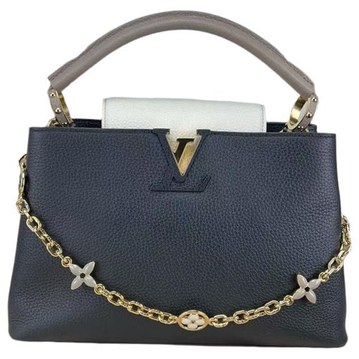 Capucines leather handbag