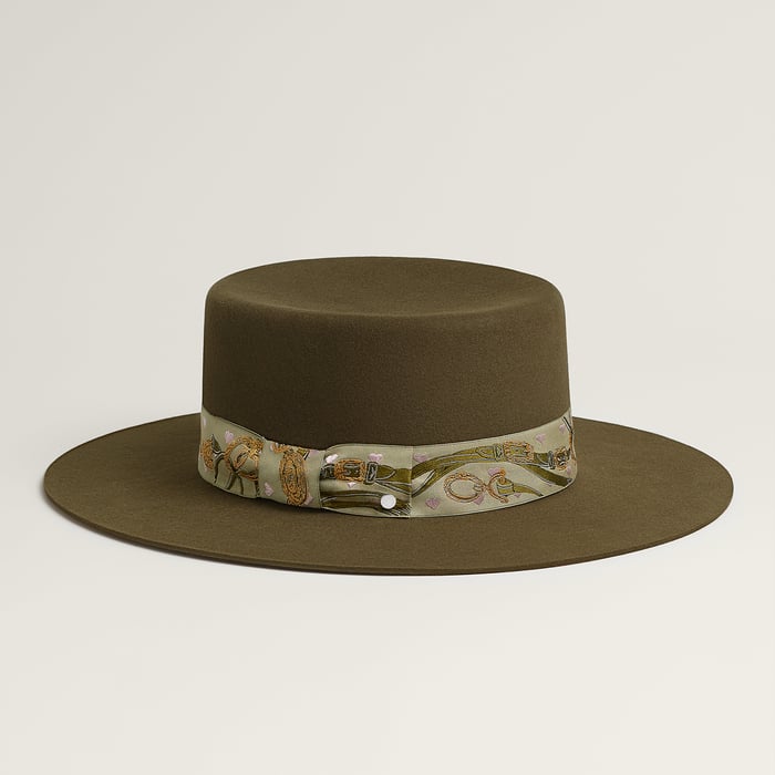 Olive Dakota Love Hat