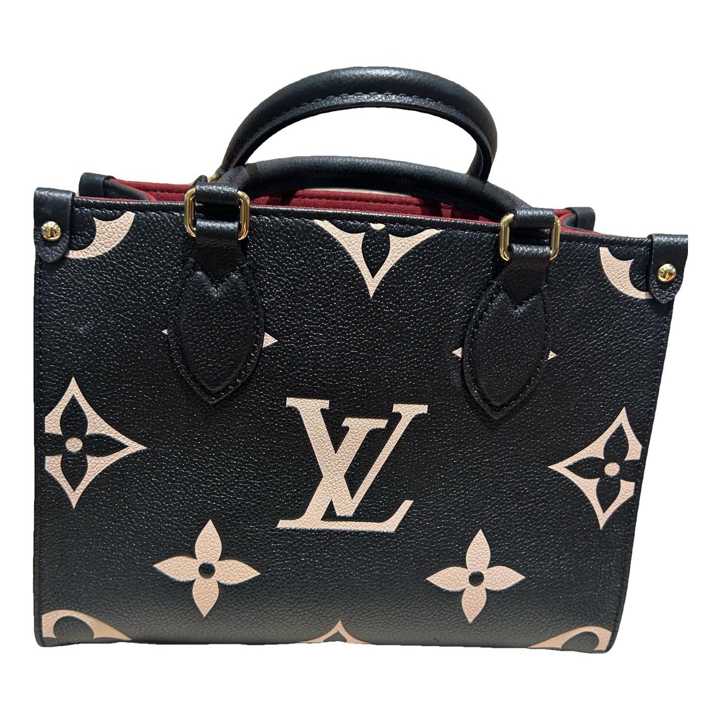 Onthego leather handbag
