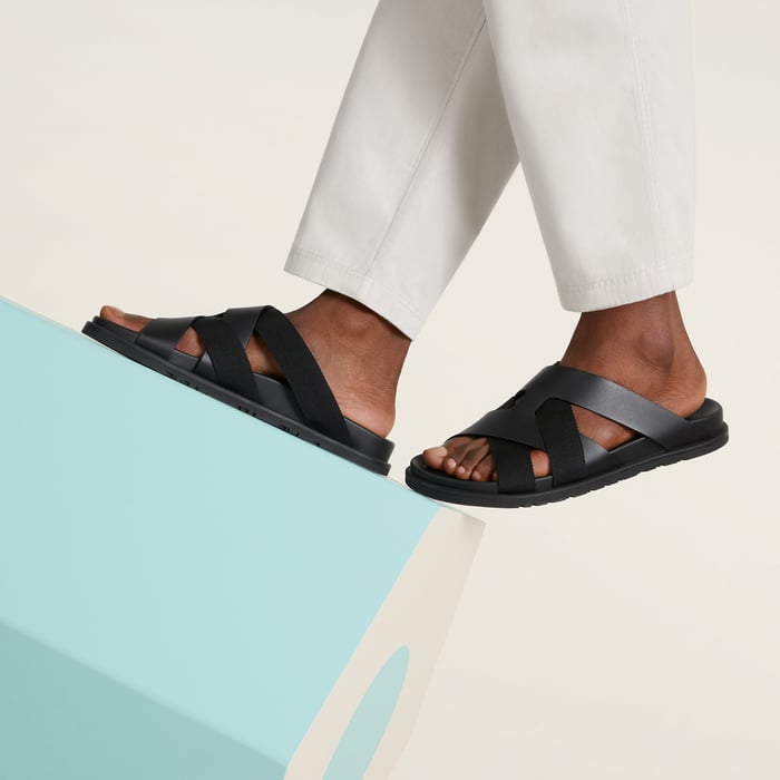 Noir Kazimir Sandal