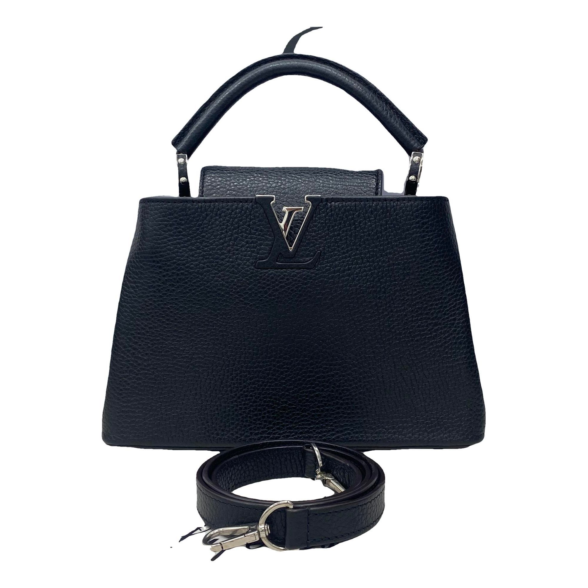 Capucines leather handbag