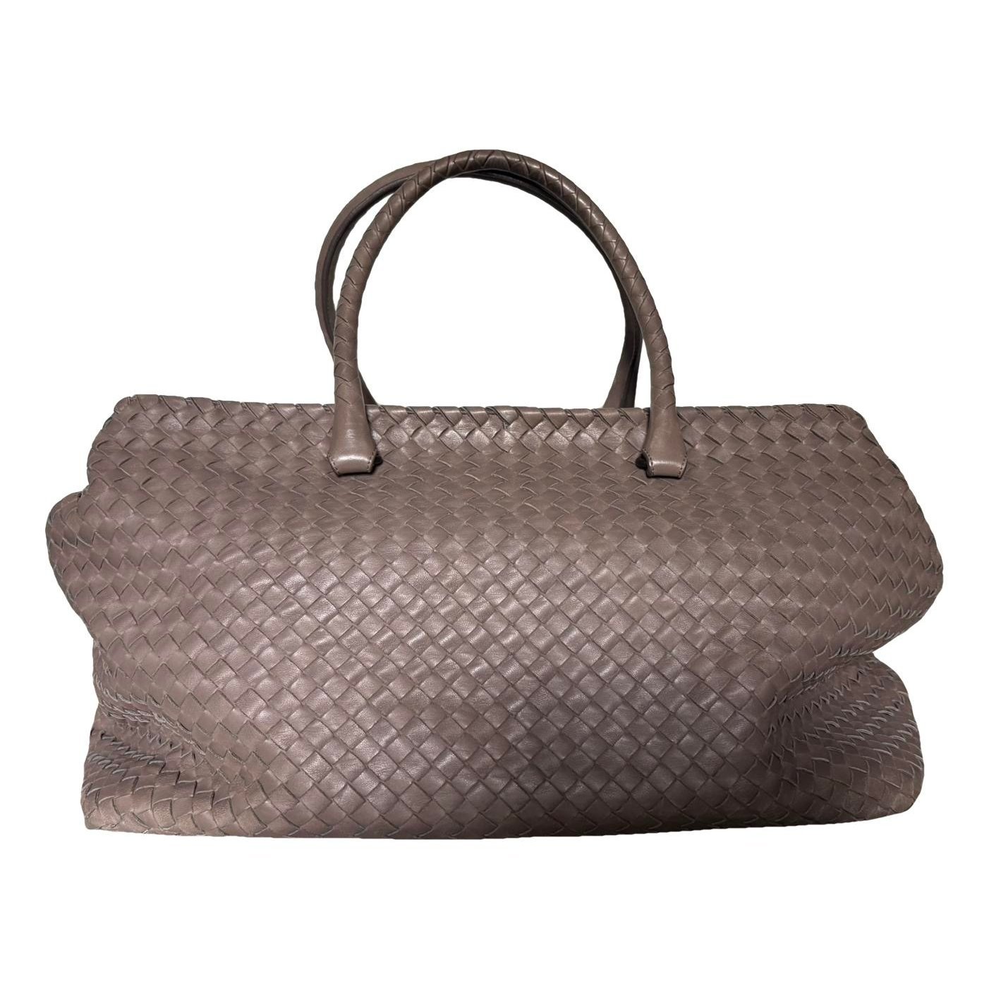 Leather tote