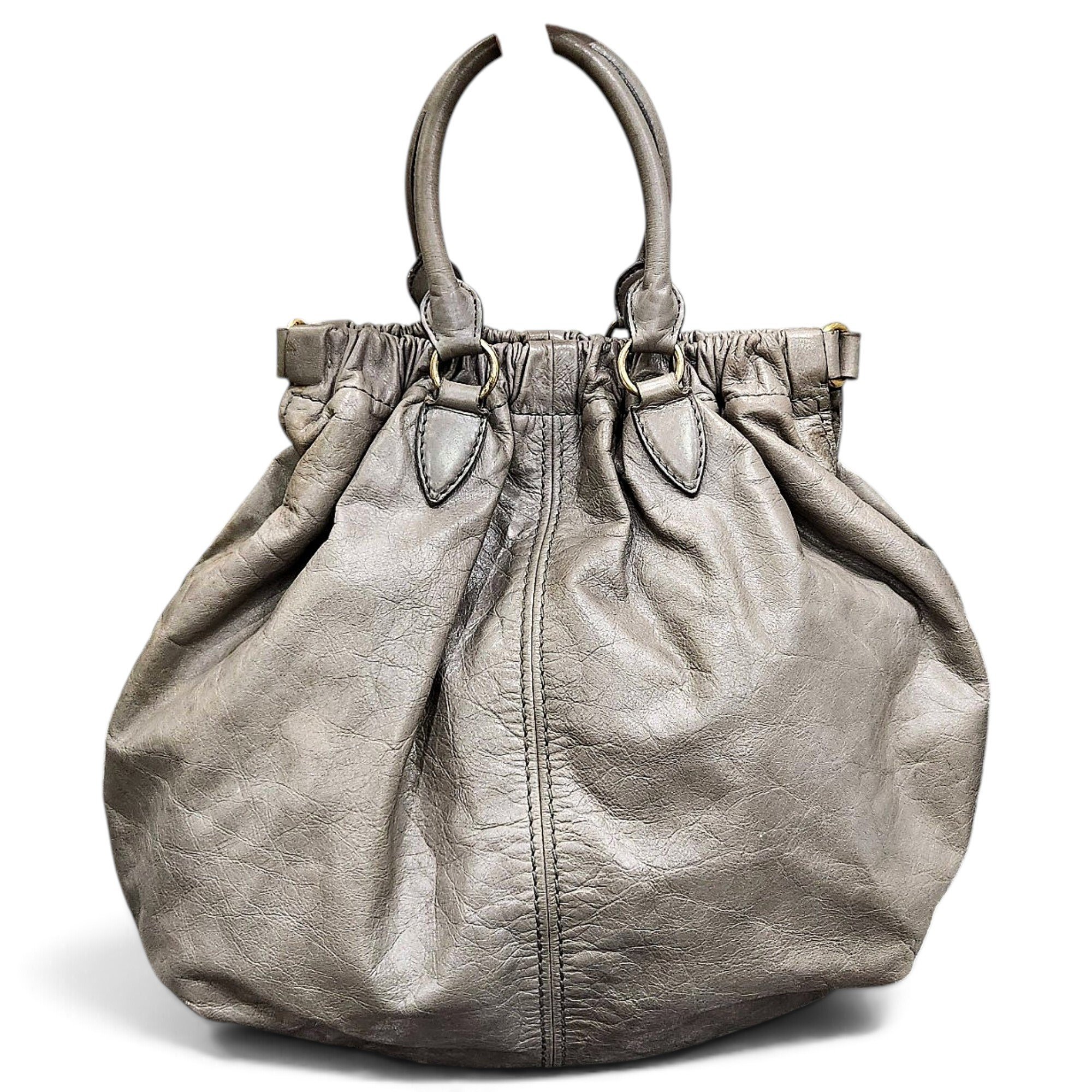 Matelassé leather handbag