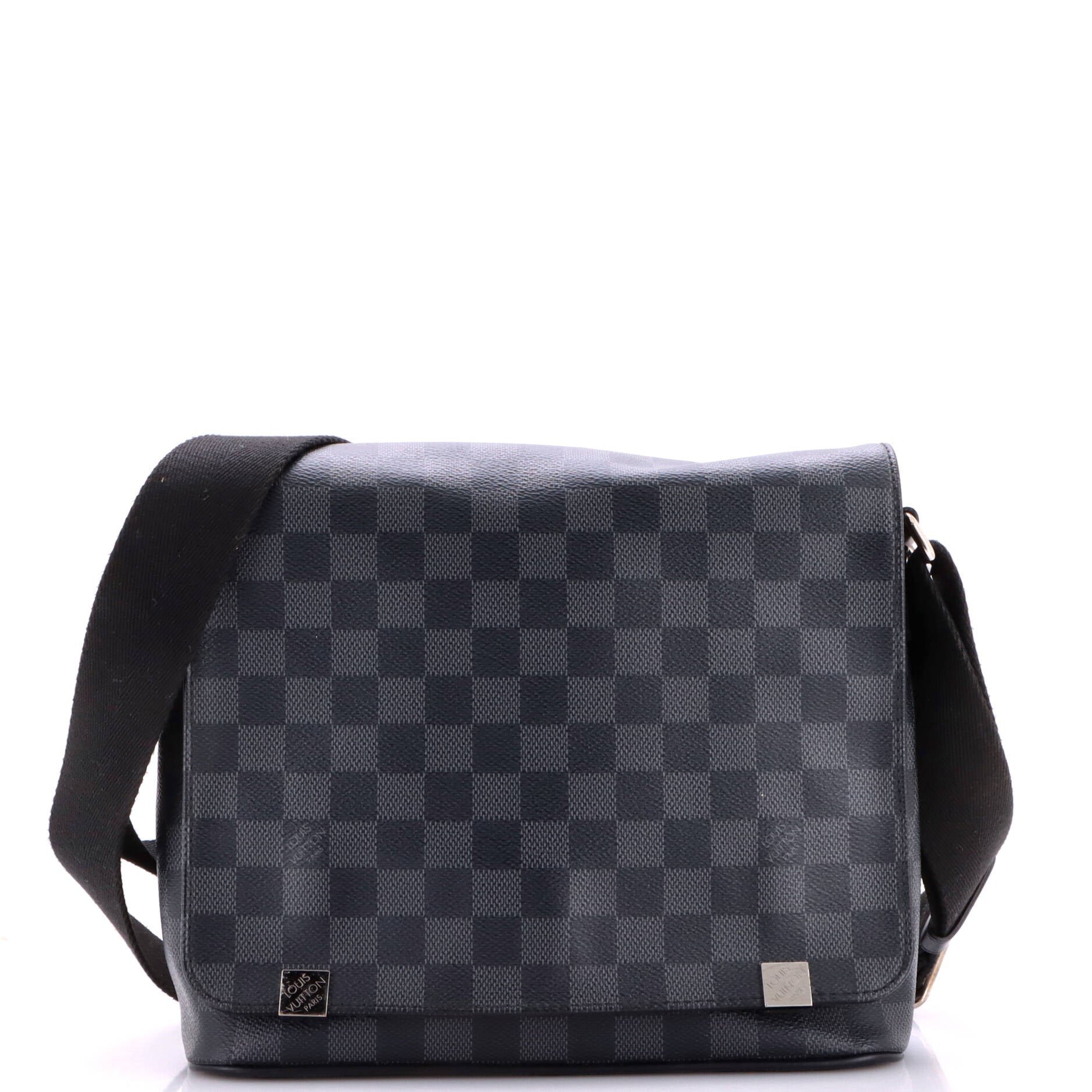 District NM Messenger Bag Damier Graphite PM