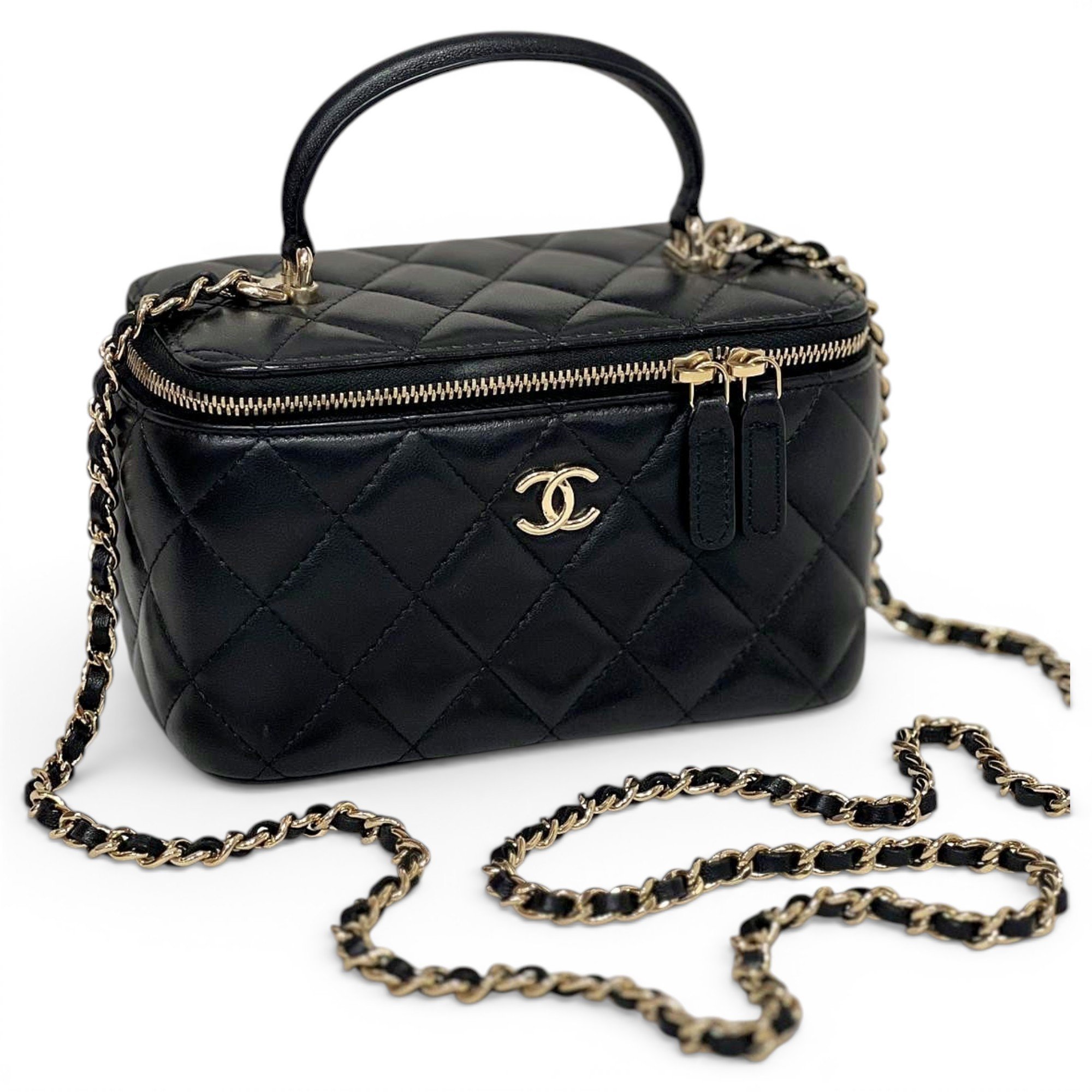 Trendy CC Vanity leather handbag