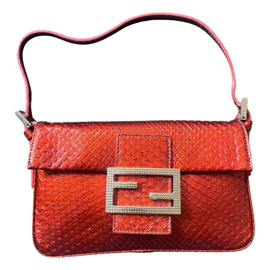 Baguette handbag
