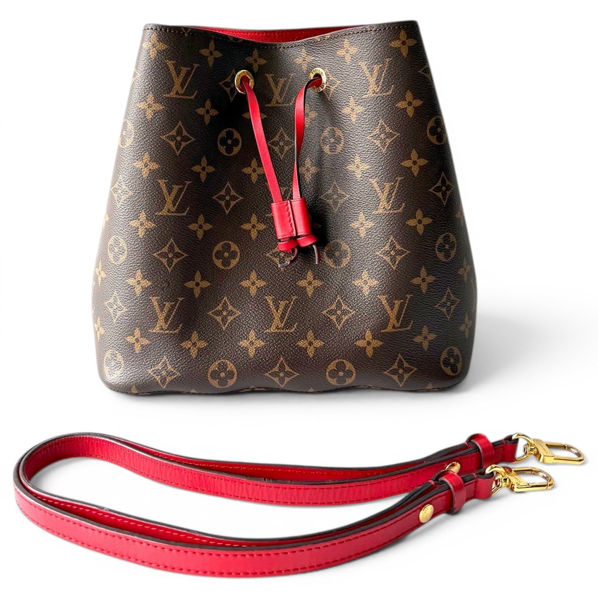 NéoNoé leather handbag