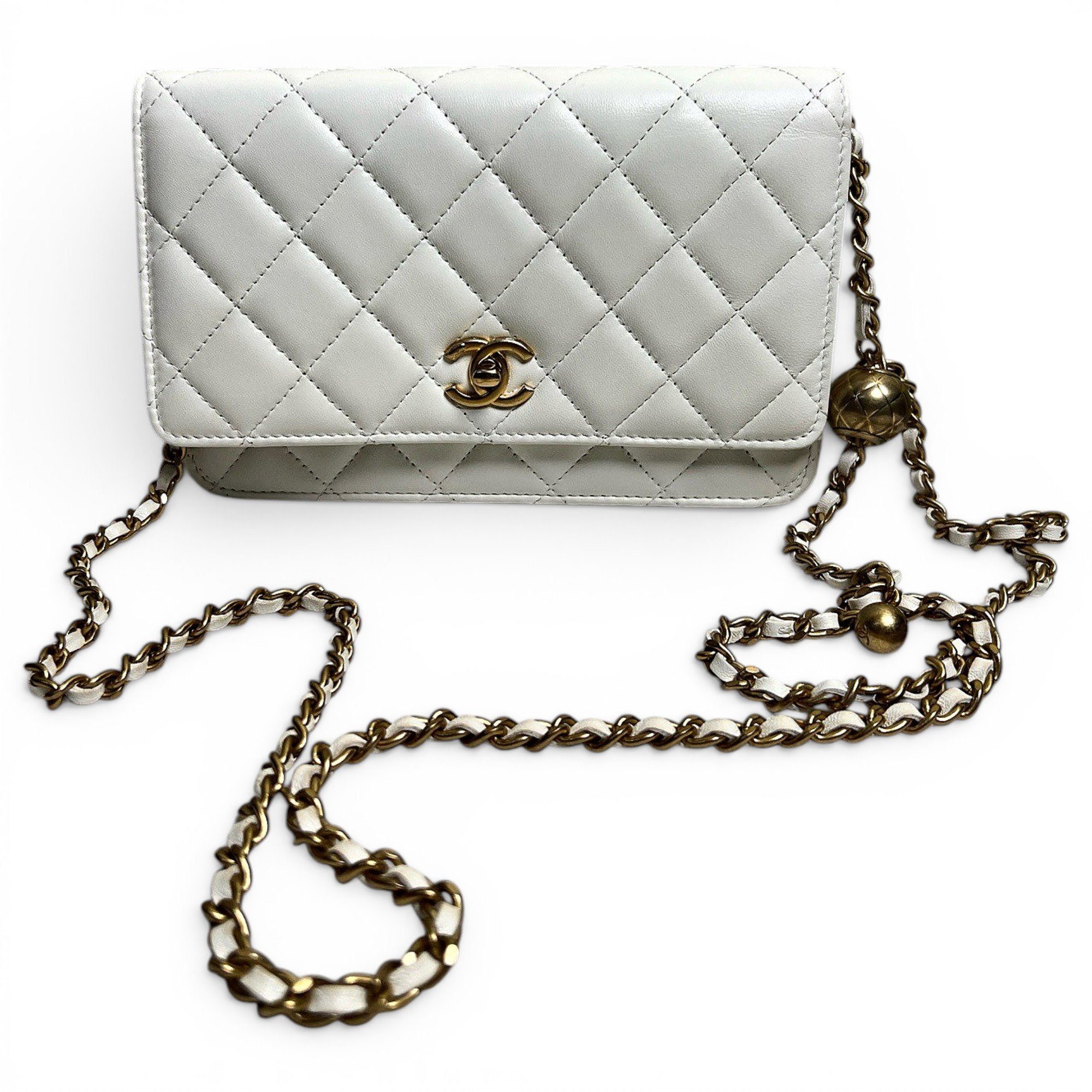 Wallet On Chain leather crossbody bag