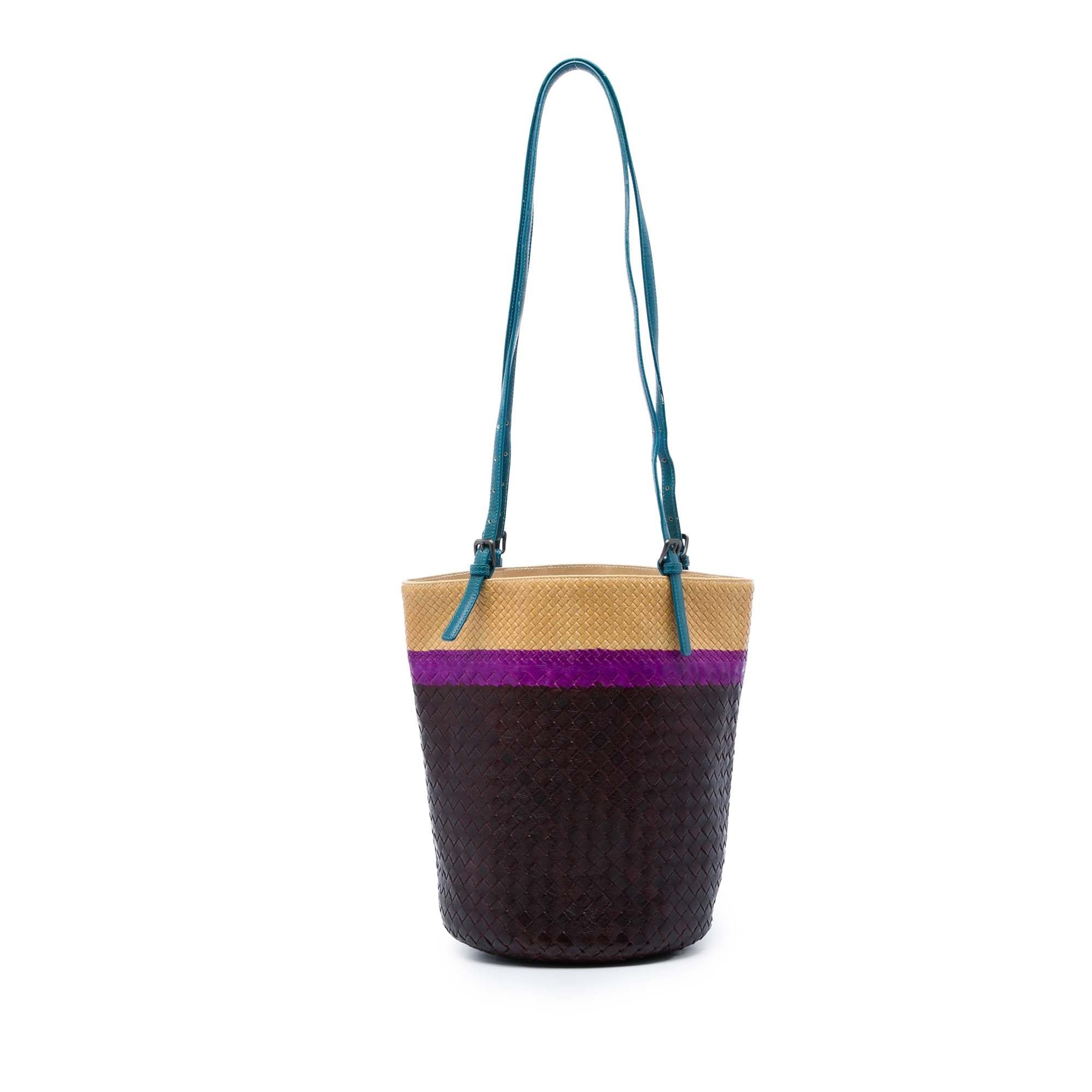 Veneta leather bag
