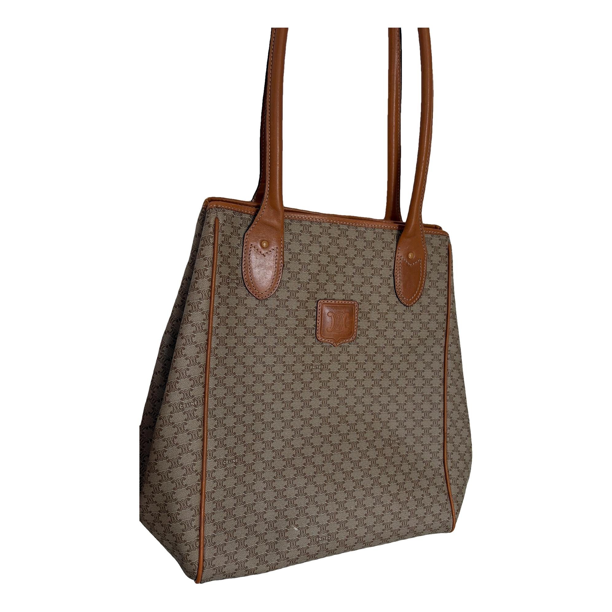 Leather tote