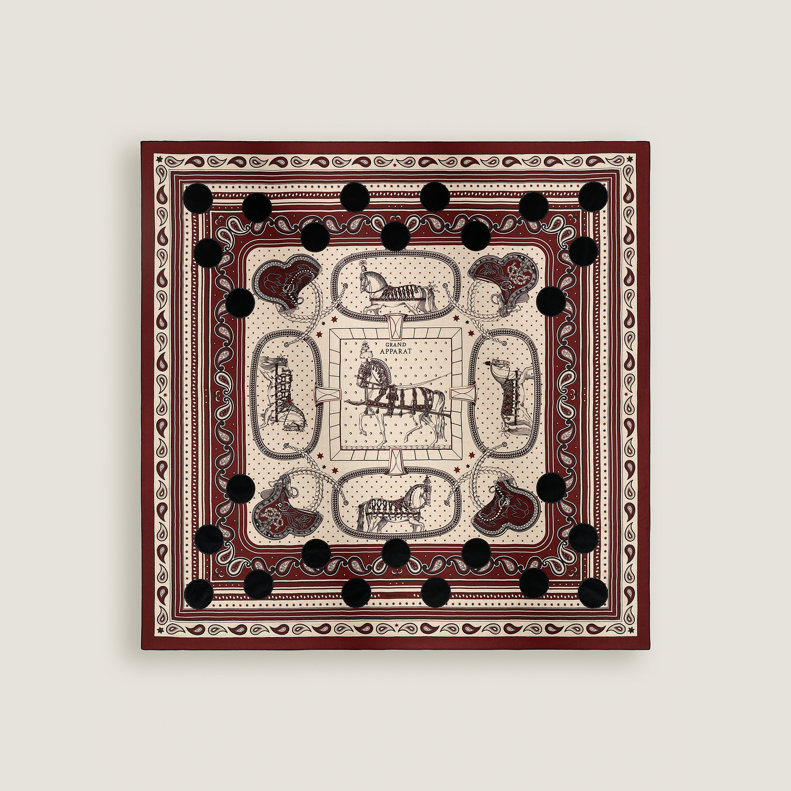 Grand Apparat Bandana Exceptional embroidered shawl 140