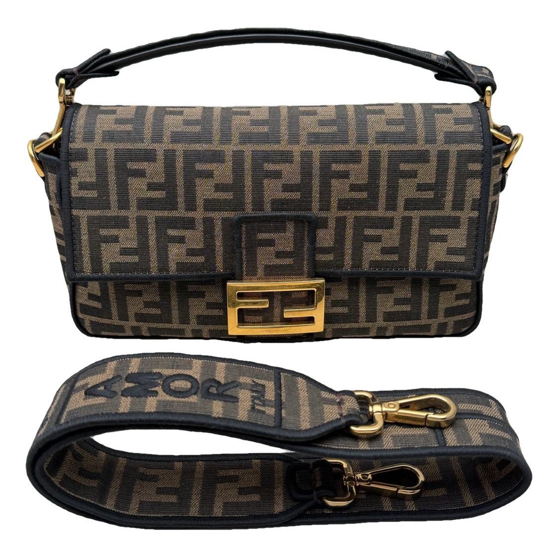 Baguette cloth handbag