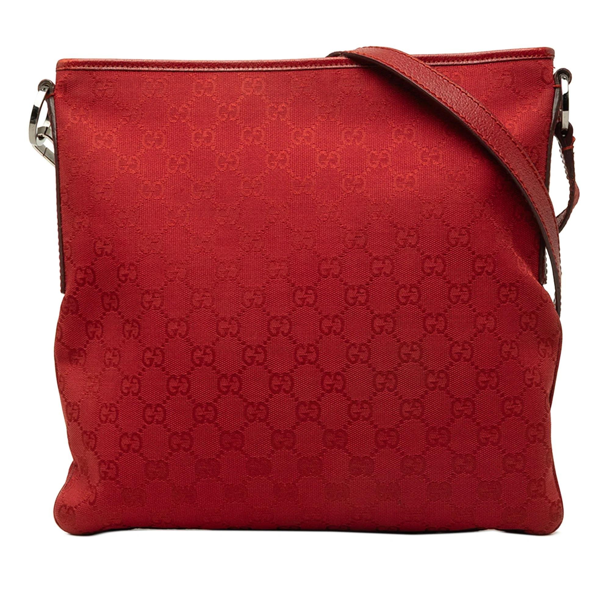 Gucci B leather handbag