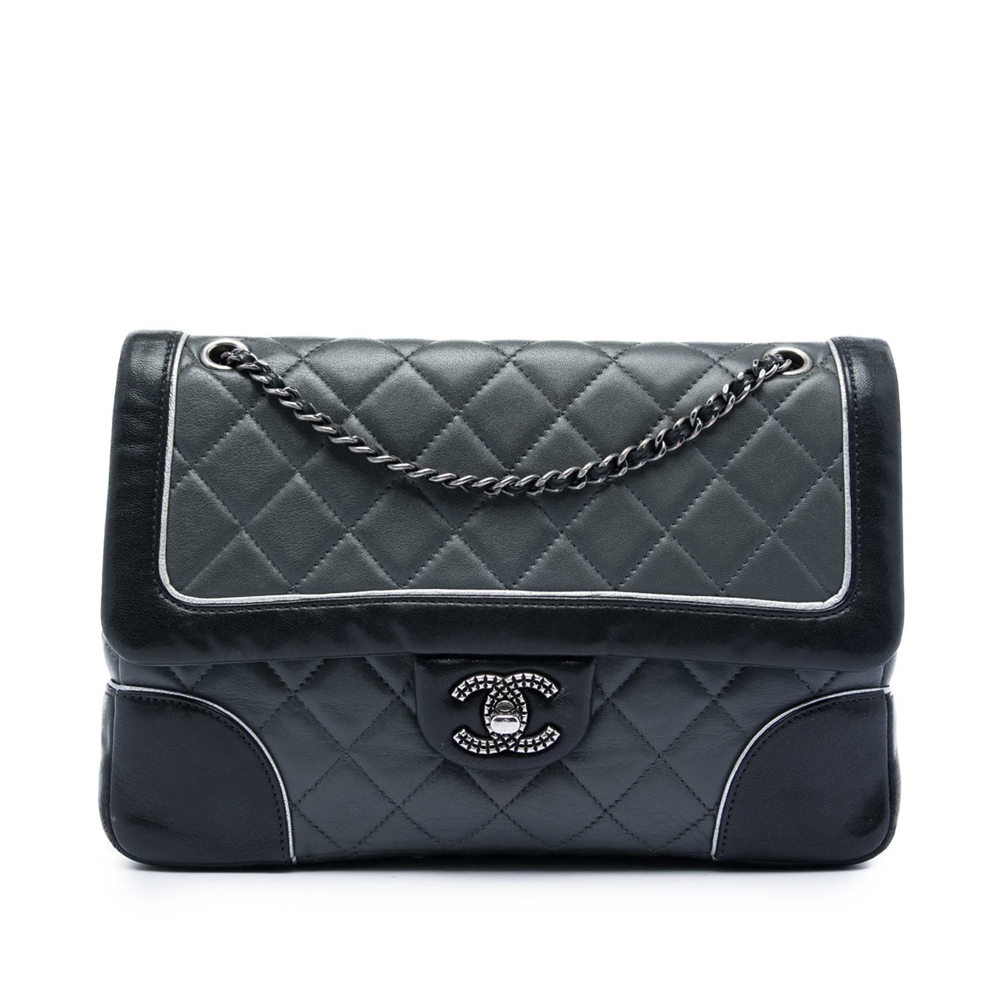 Timeless/Classique leather handbag