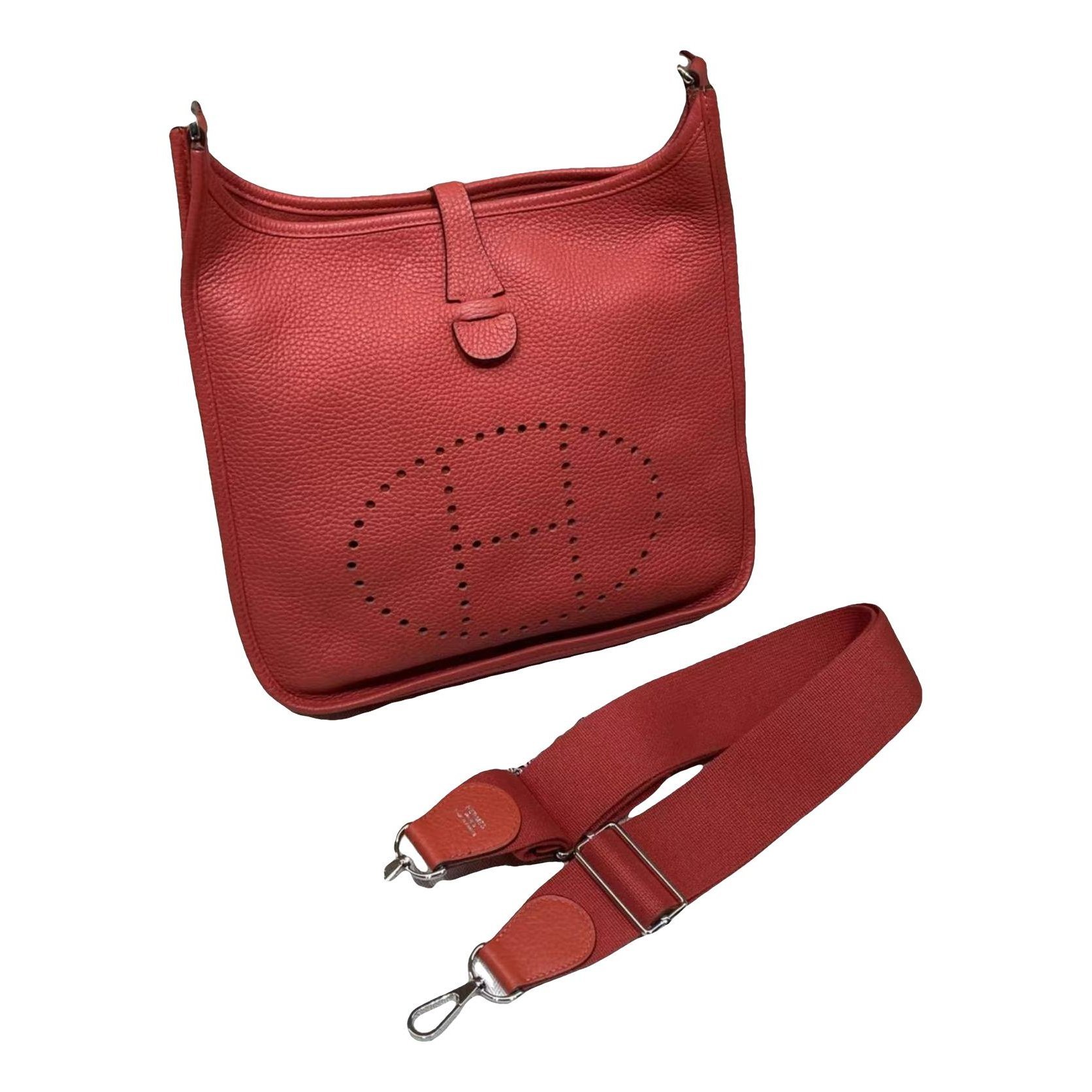 Evelyne leather crossbody bag