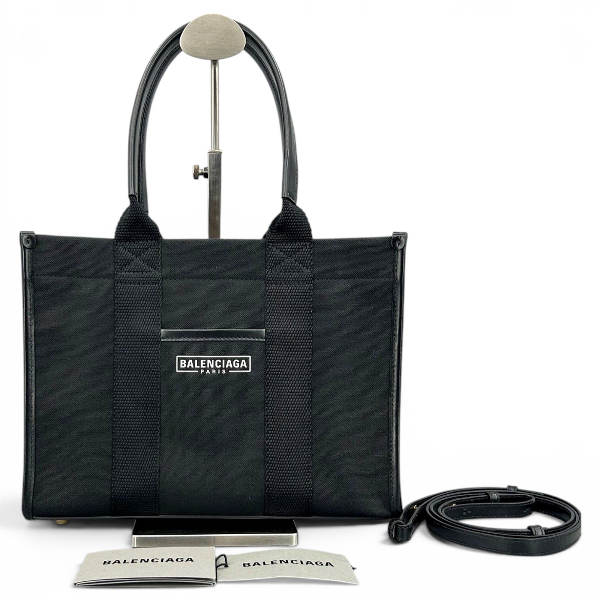 Hardware cloth tote