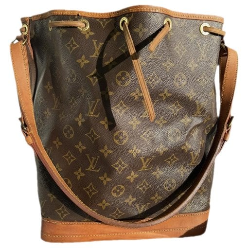 Noé leather handbag