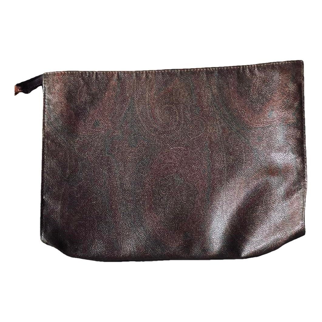 Leather clutch bag