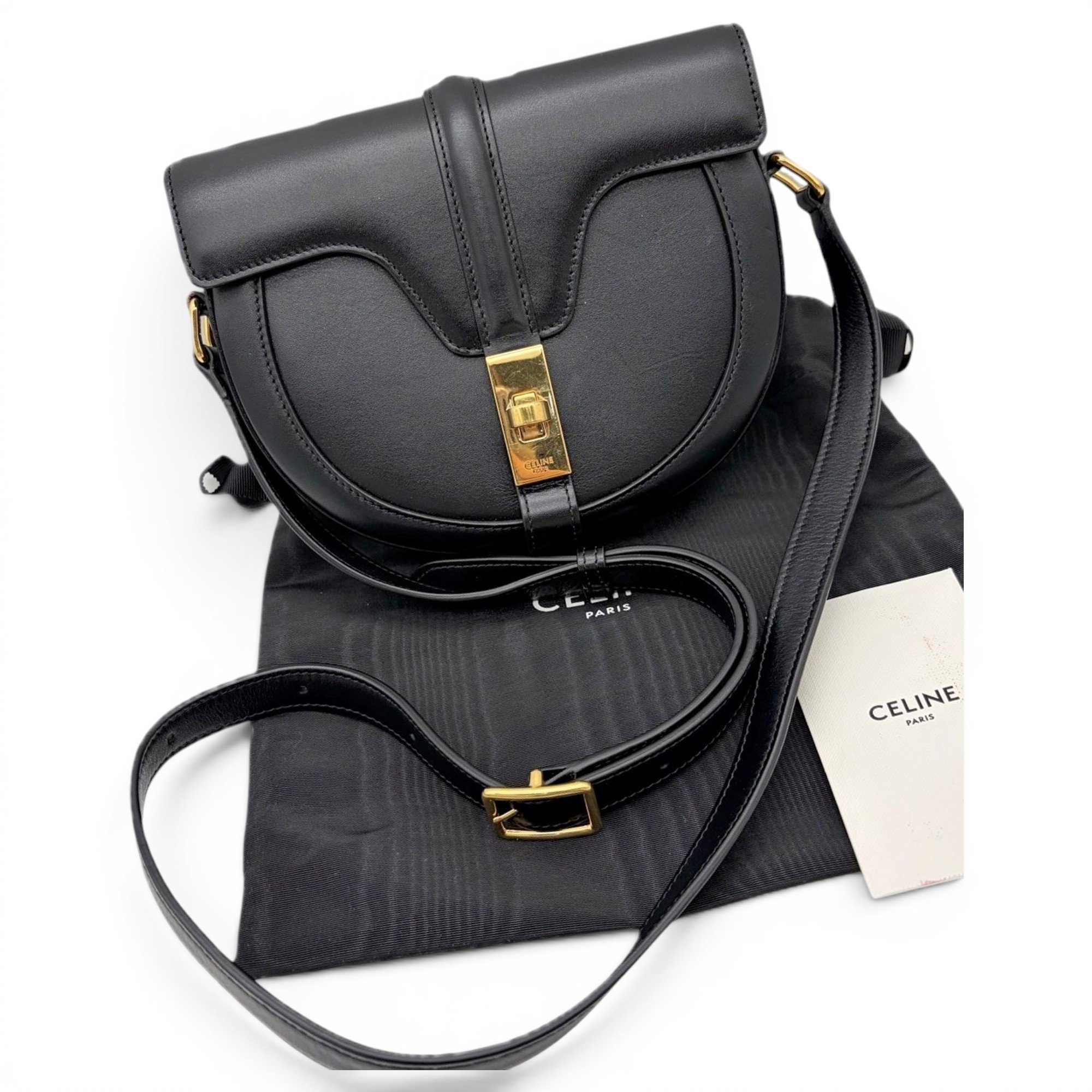 SAC 16 BESACE leather handbag