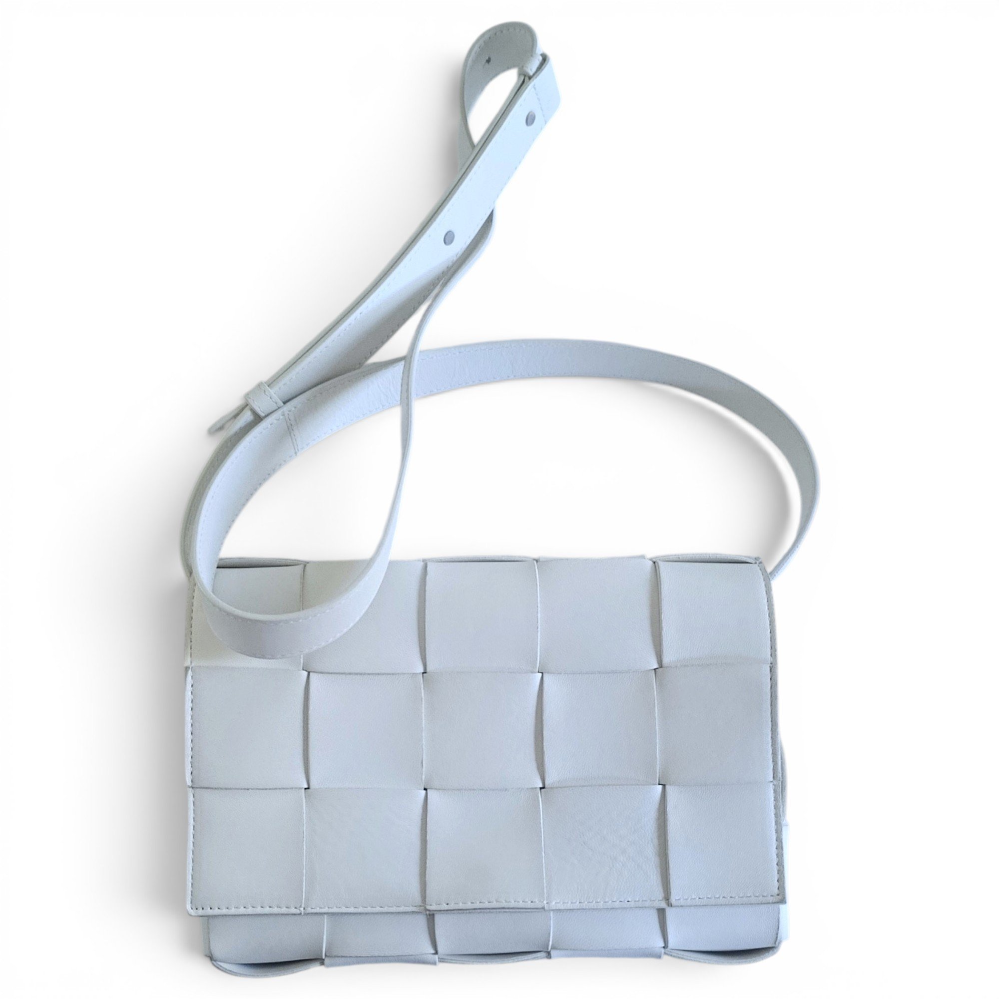 Cassette leather handbag