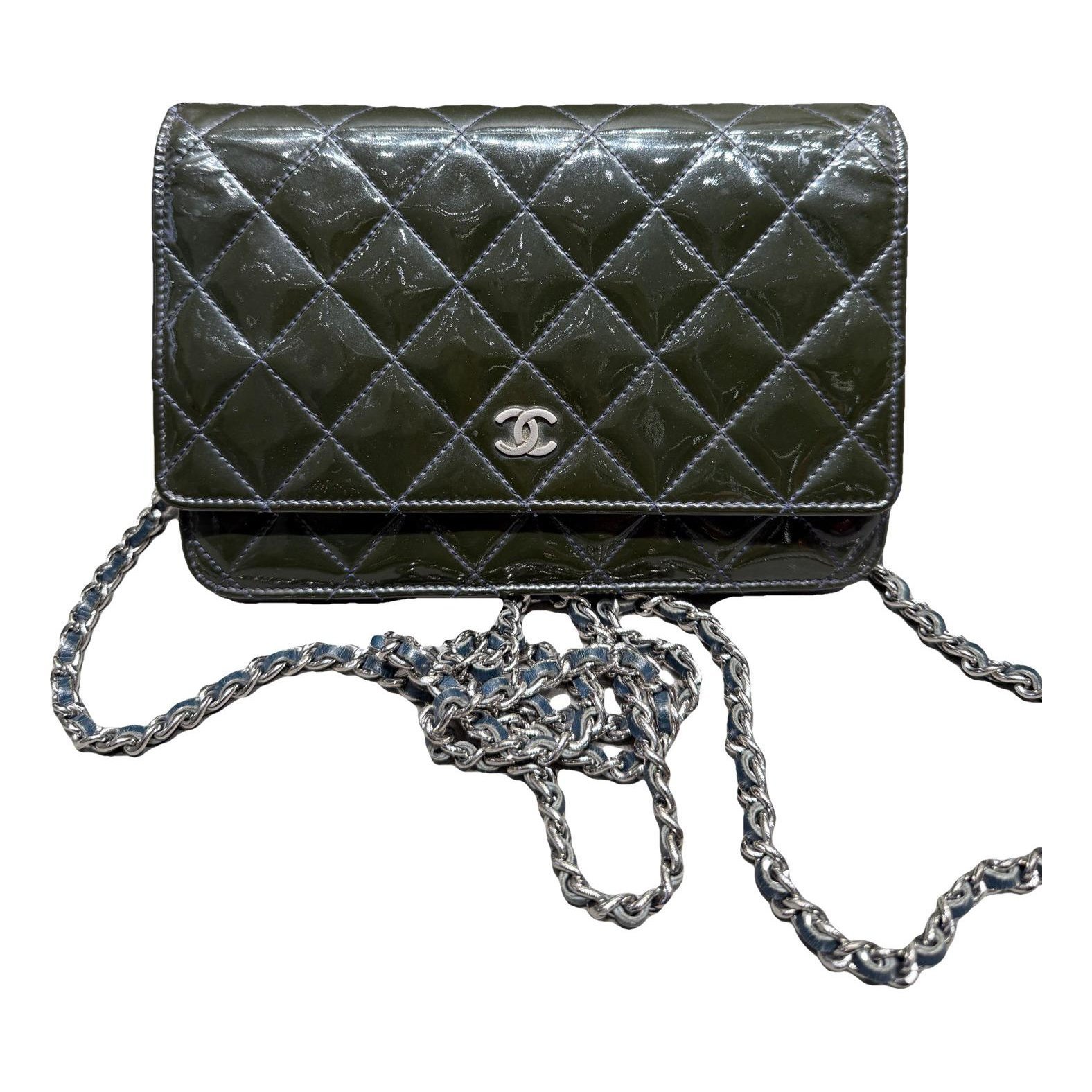 Wallet On Chain 2.55 leather crossbody bag
