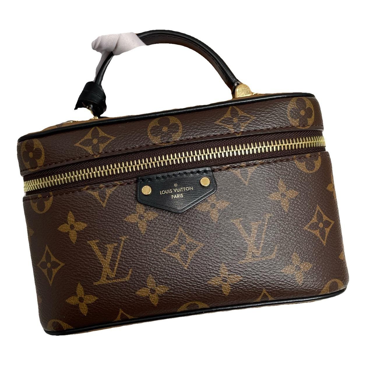Vanity leather tote