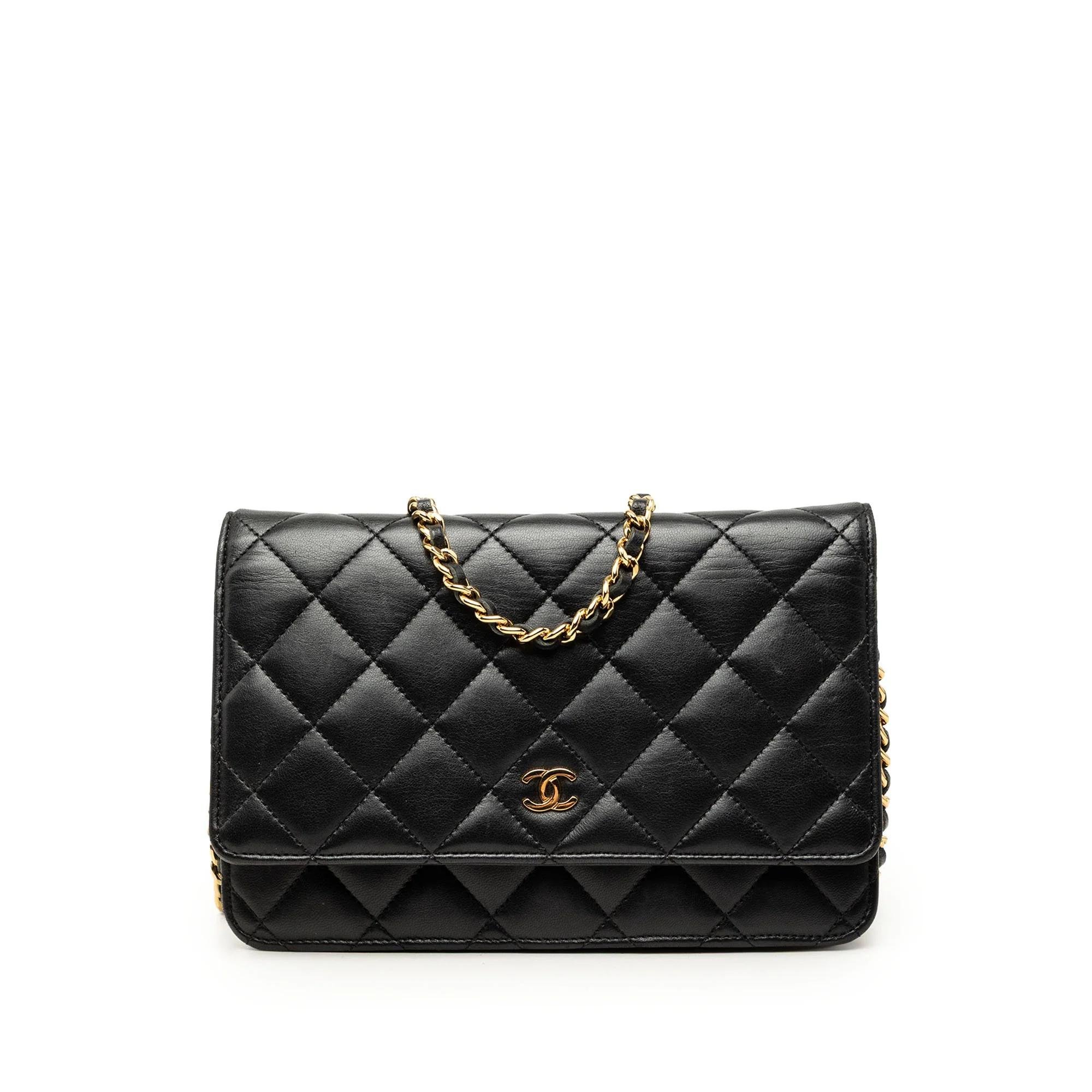 Wallet On Chain leather crossbody bag