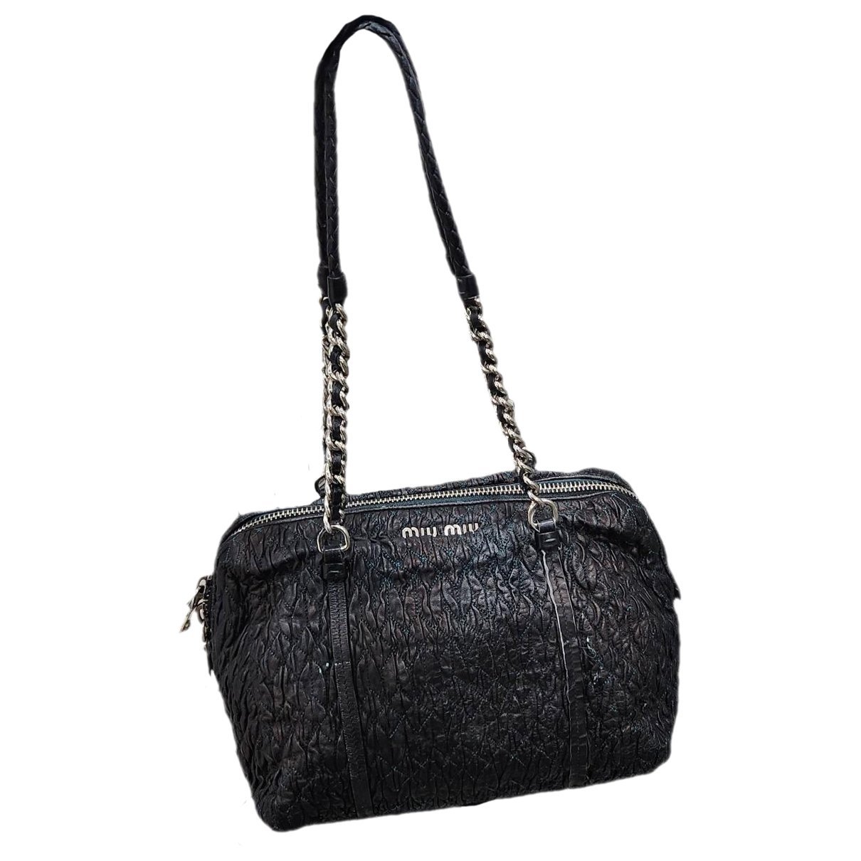 Matelassé leather handbag