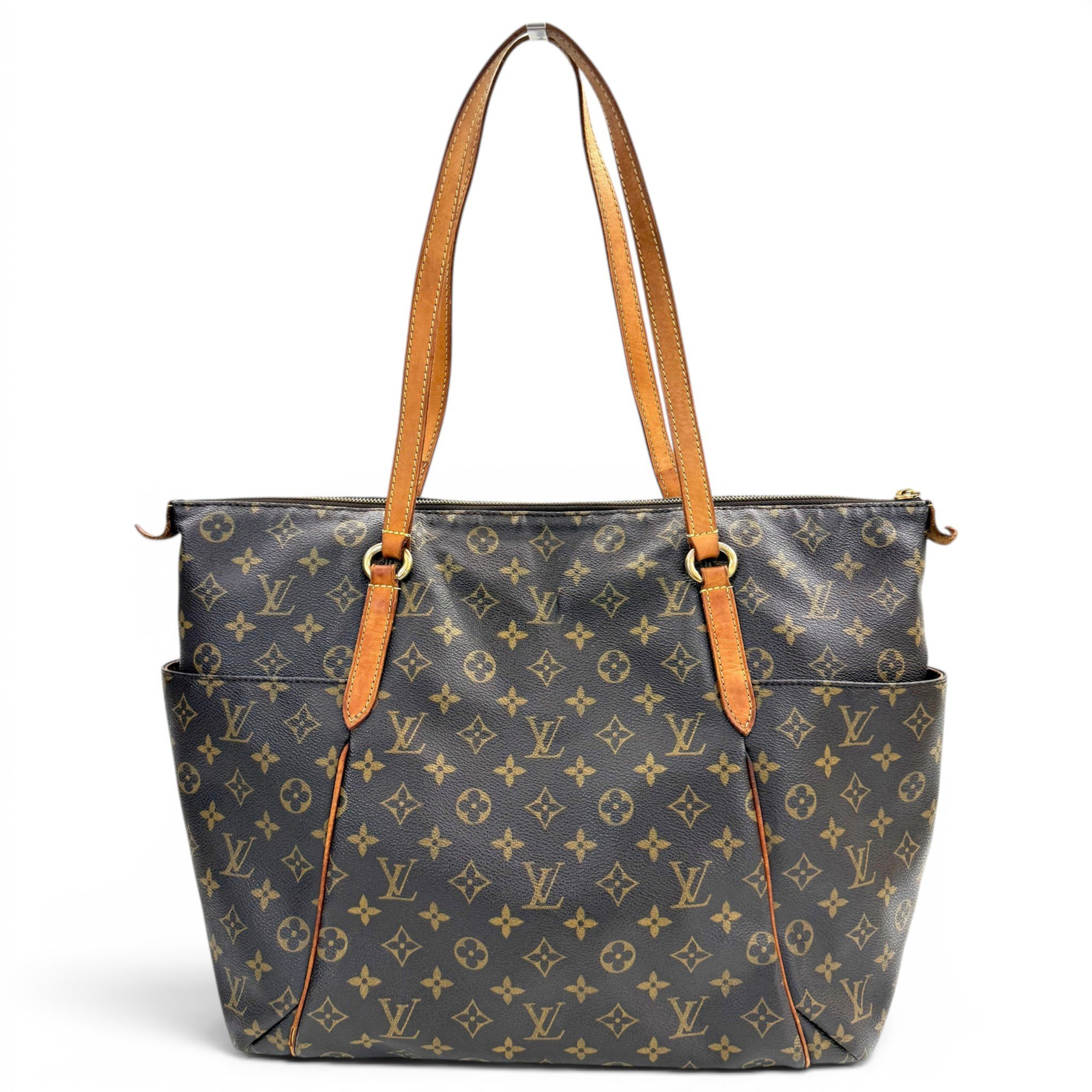 Totally leather tote