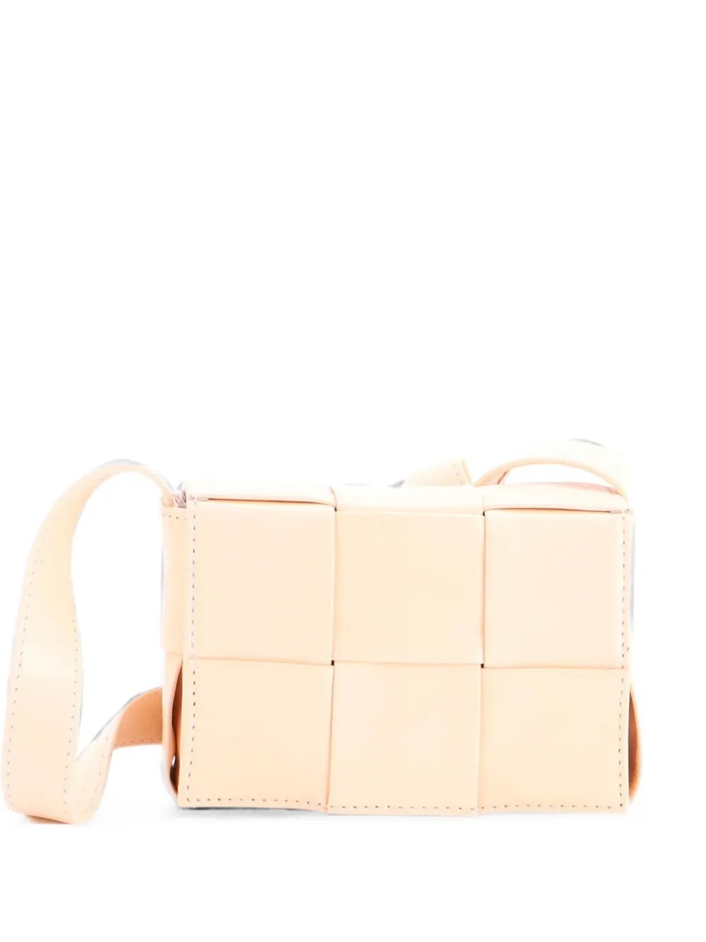 Cassette Maxi Intrecciato Leather Candy crossbody bag