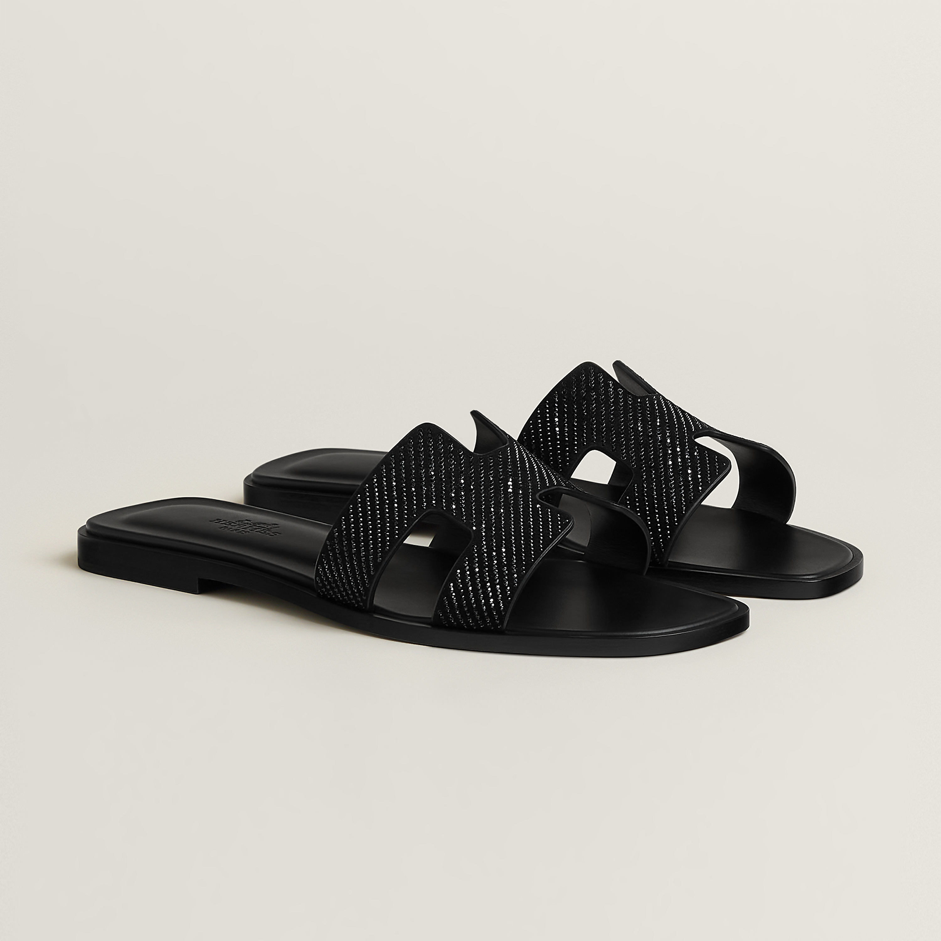 Oran sandal