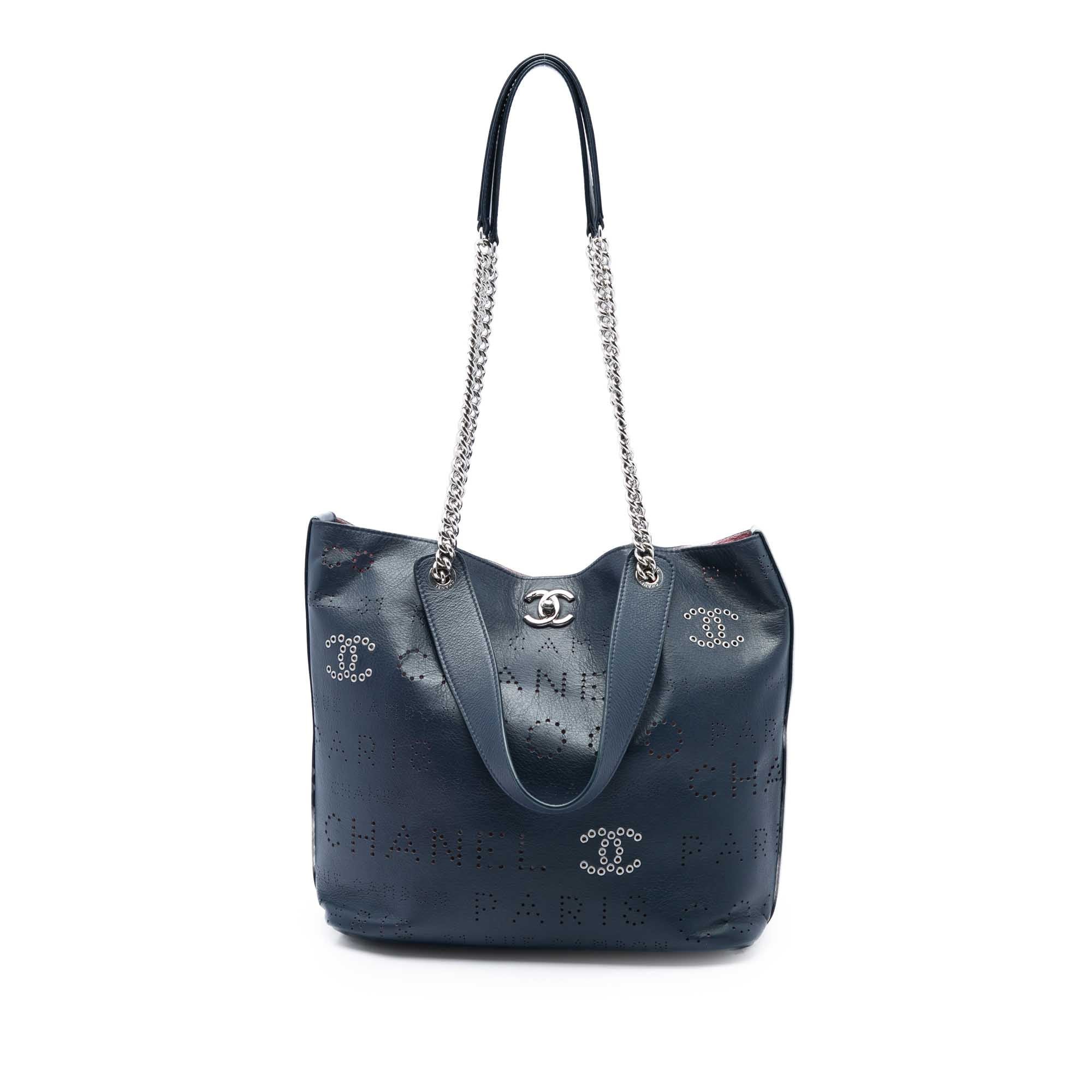 Classic CC Shopping pony-style calfskin handbag