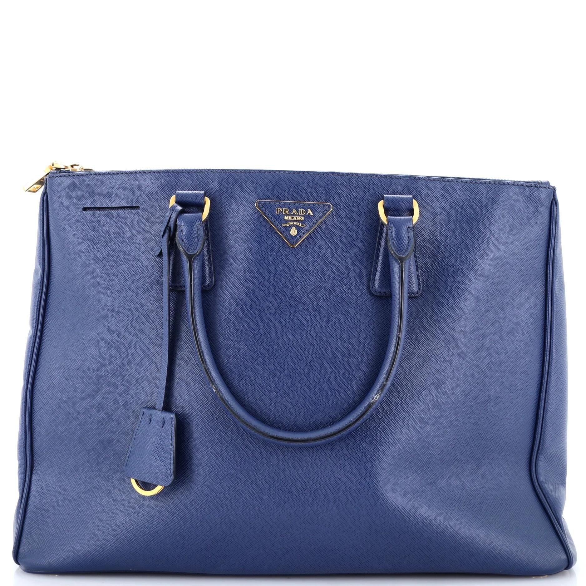 Leather tote