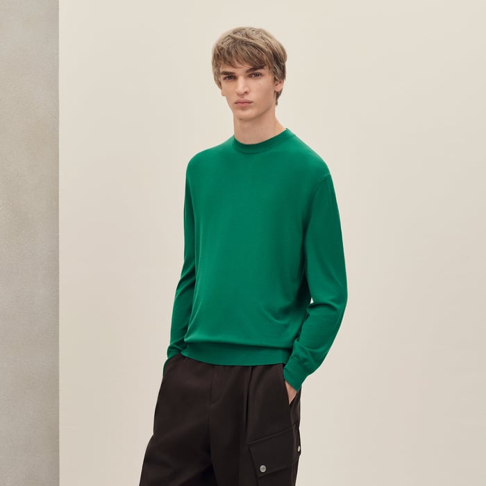 Menthe "Detail H" Crewneck Sweater