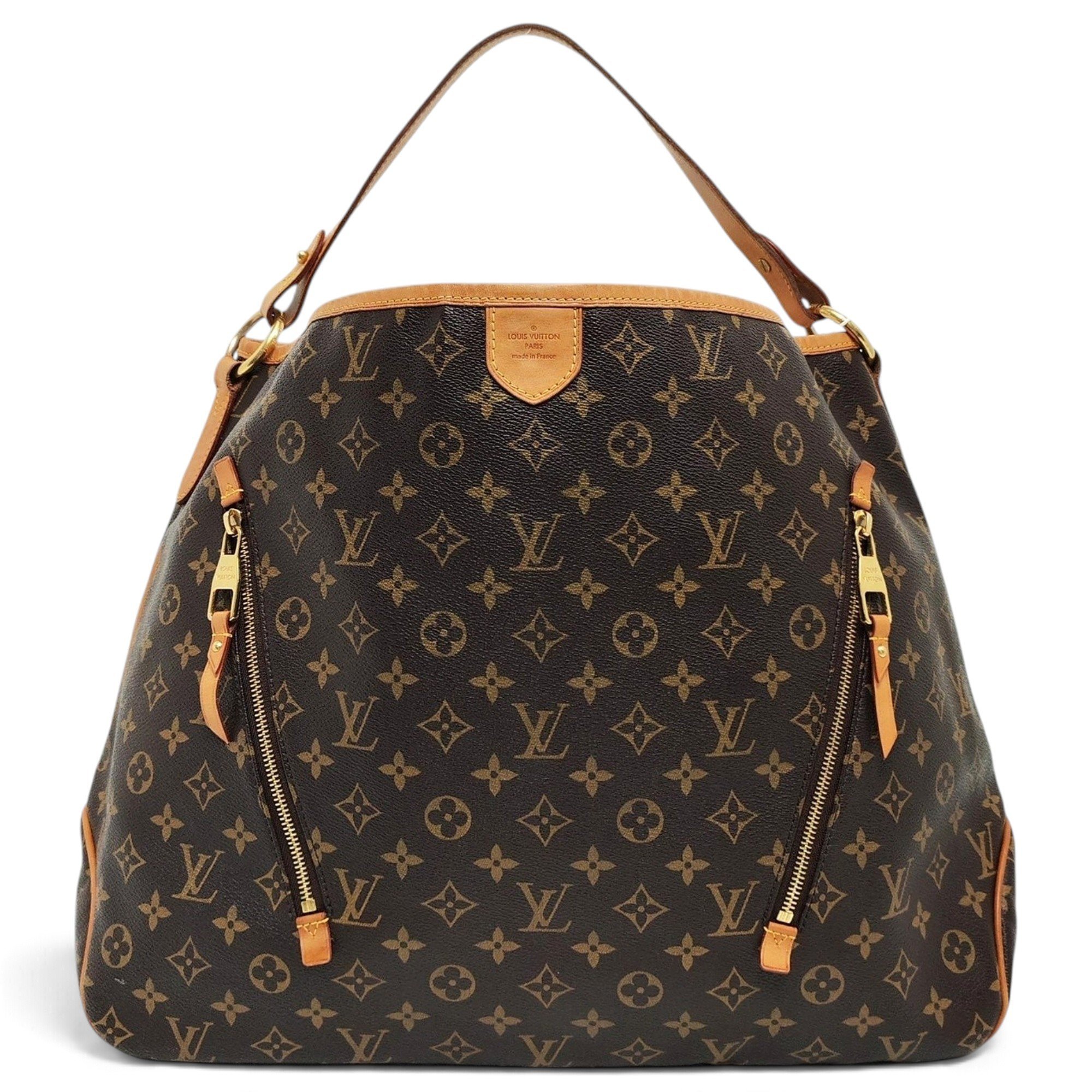 Delightful leather handbag