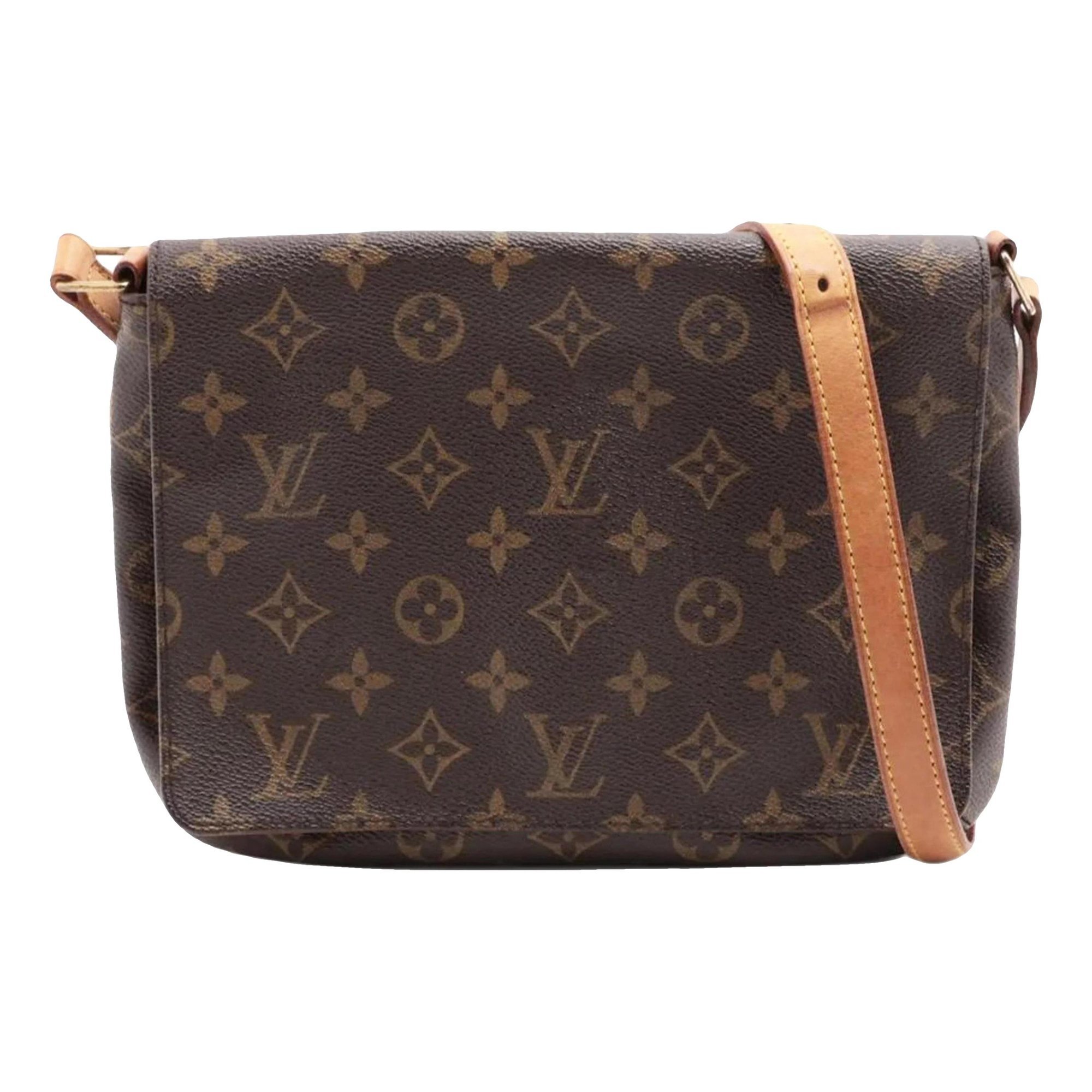 Musette leather handbag