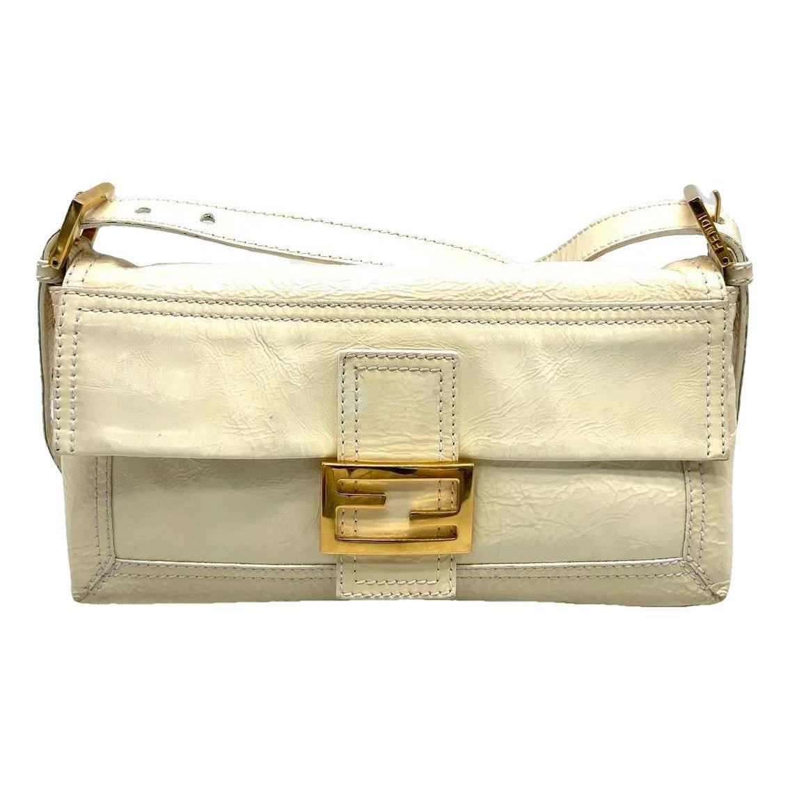 Baguette leather bag