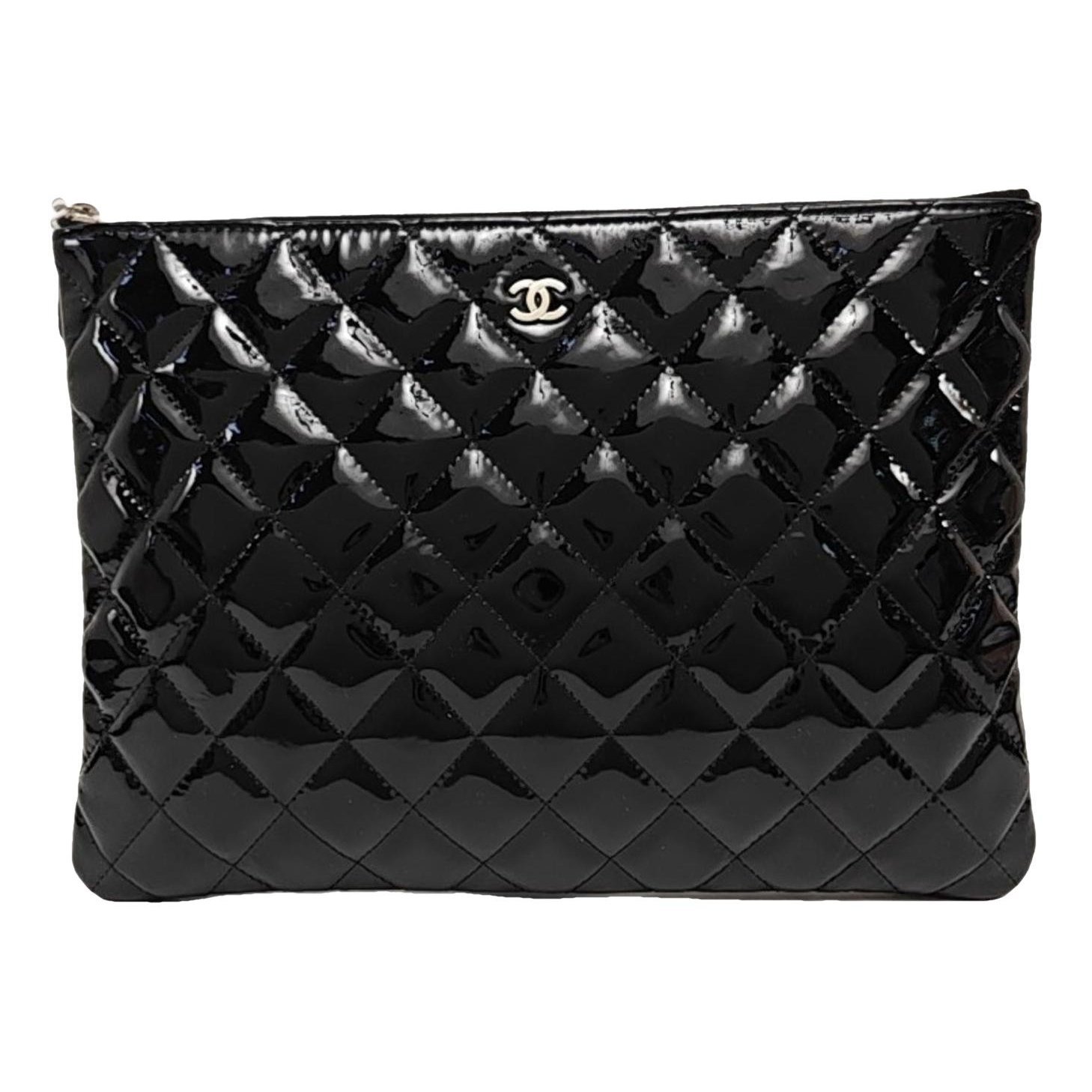 Patent leather handbag