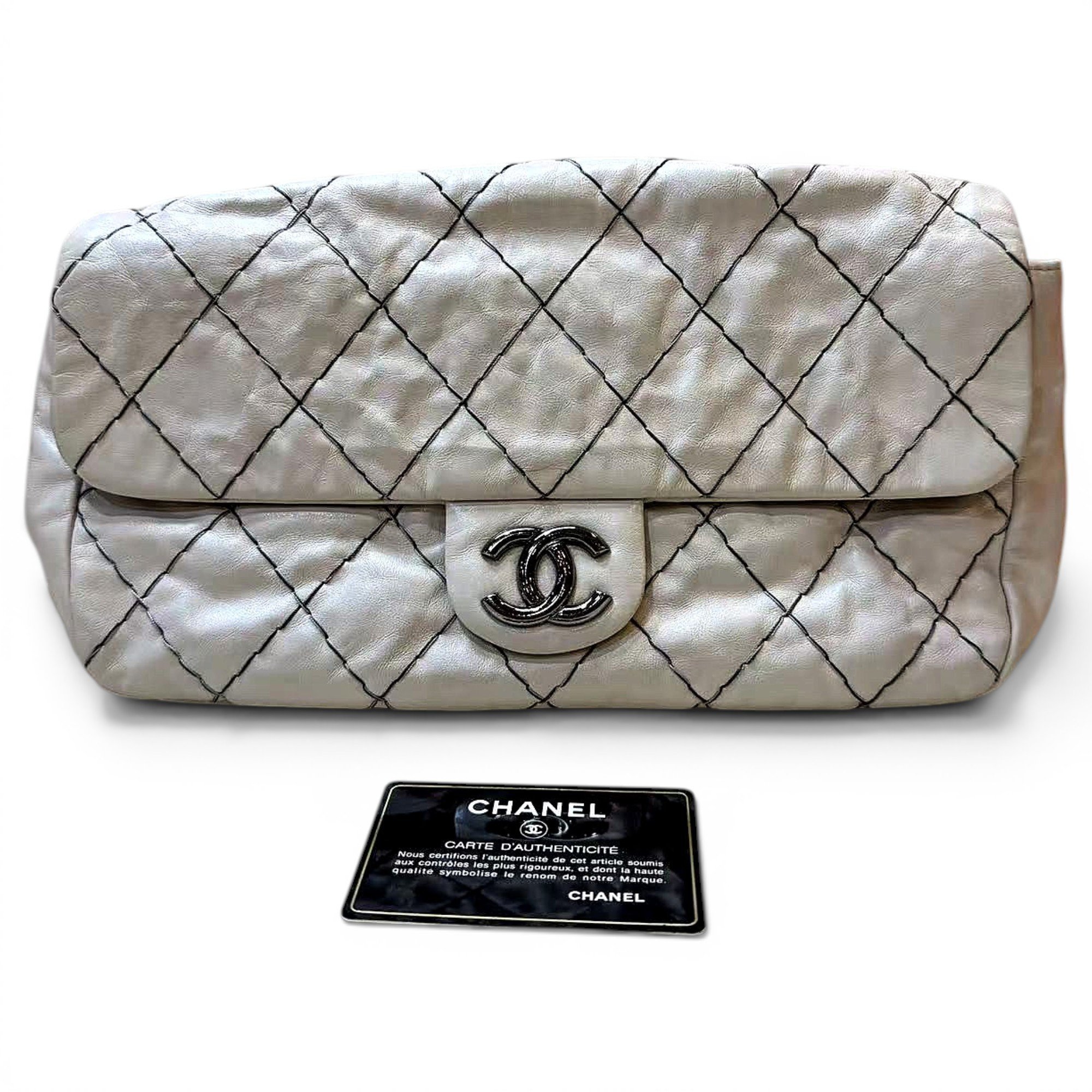 Timeless/Classique leather crossbody bag