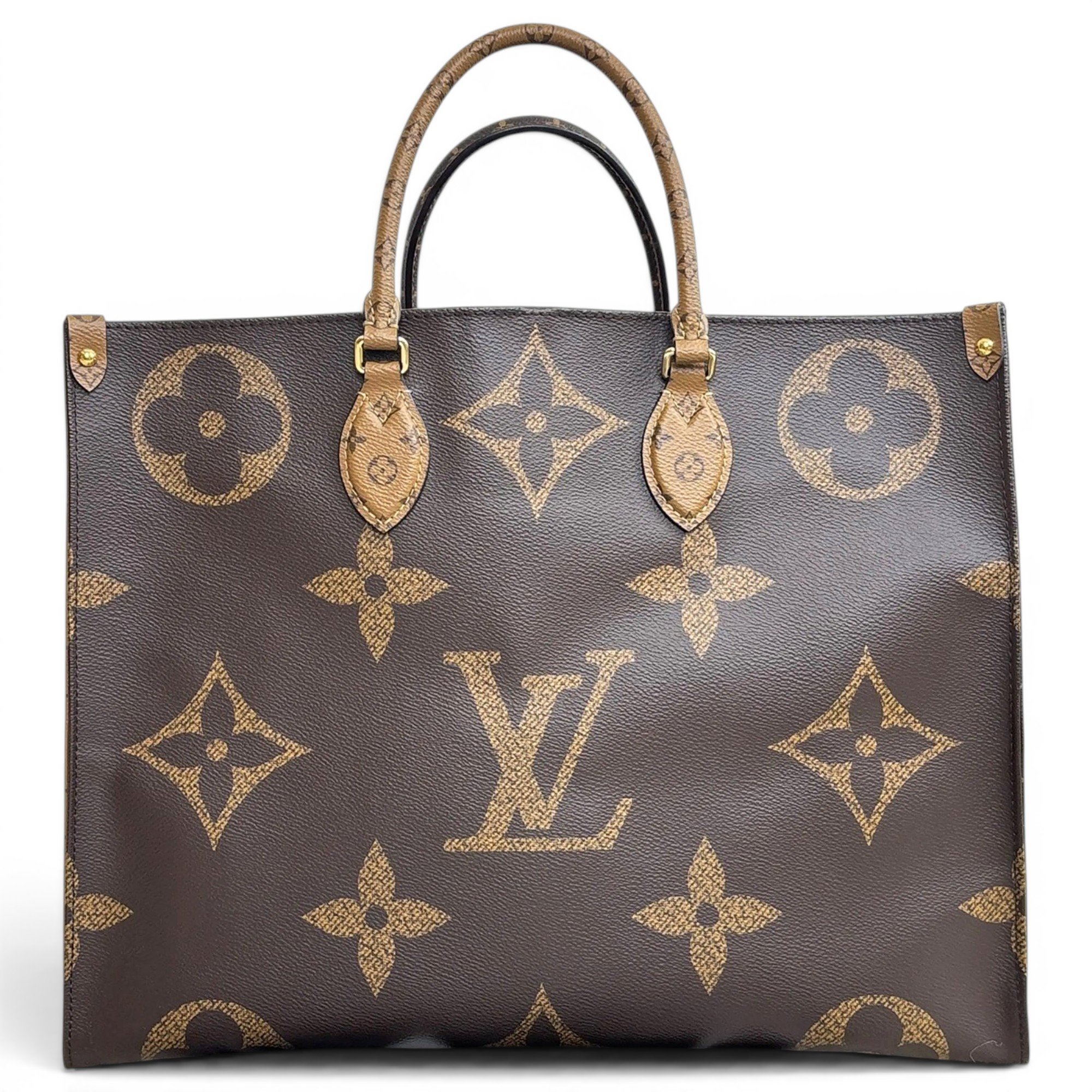 Onthego leather tote