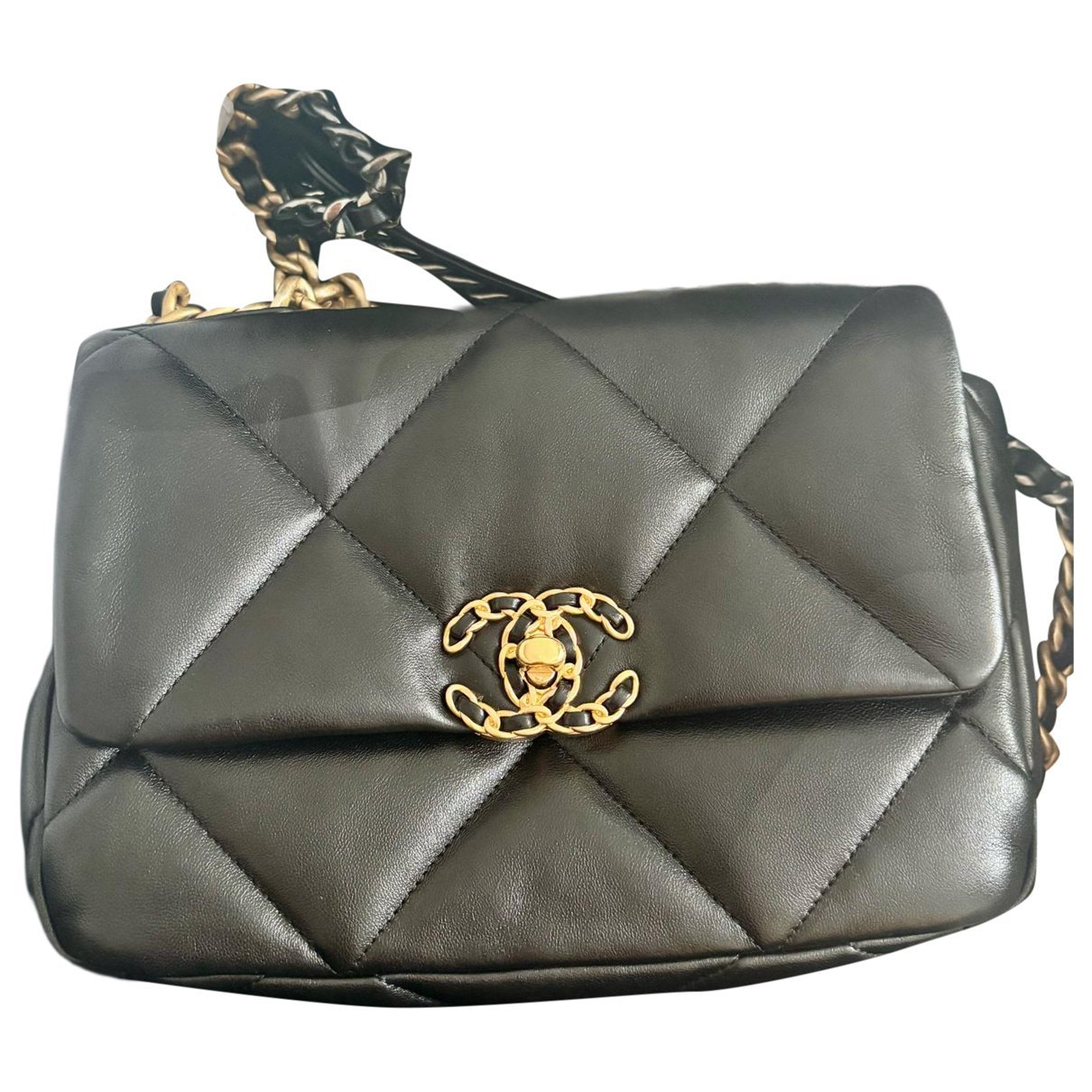 Chanel 19 leather handbag