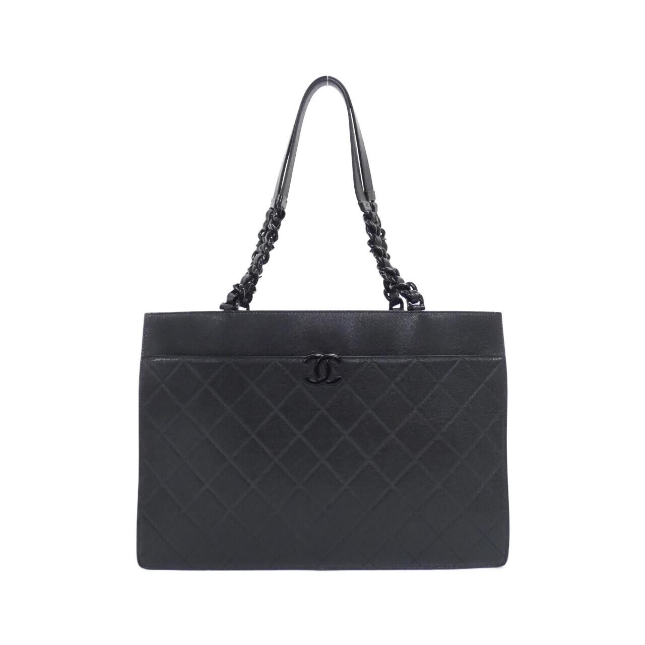 Chanel AS2304 bag