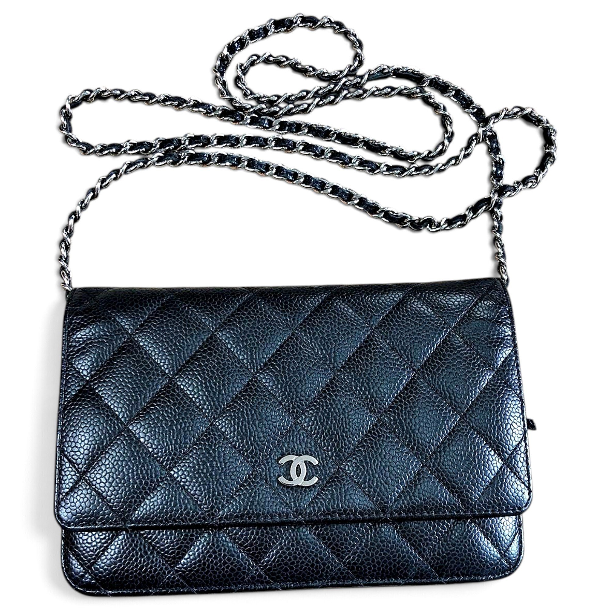 Wallet On Chain Timeless/Classique leather crossbody bag