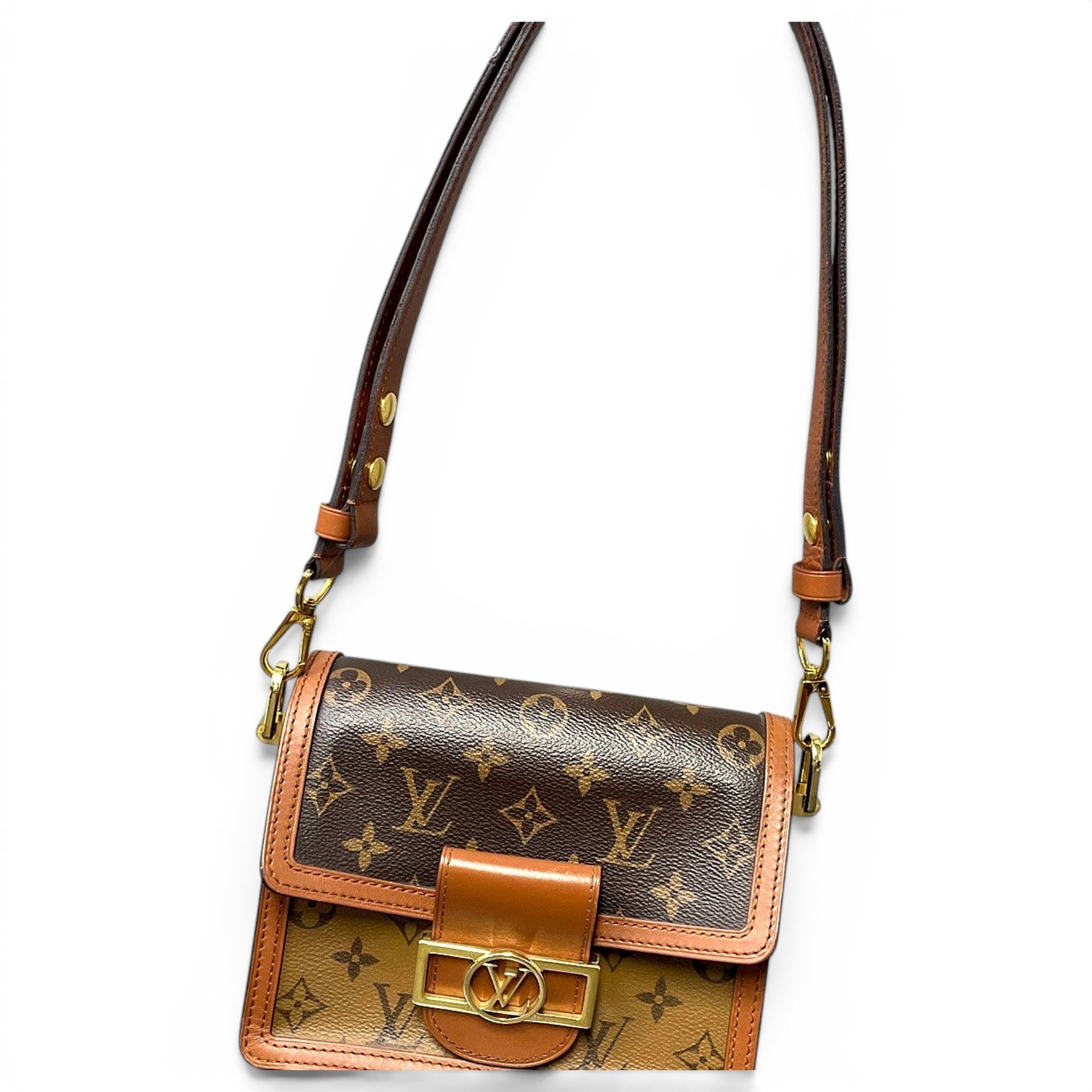Dauphine leather handbag